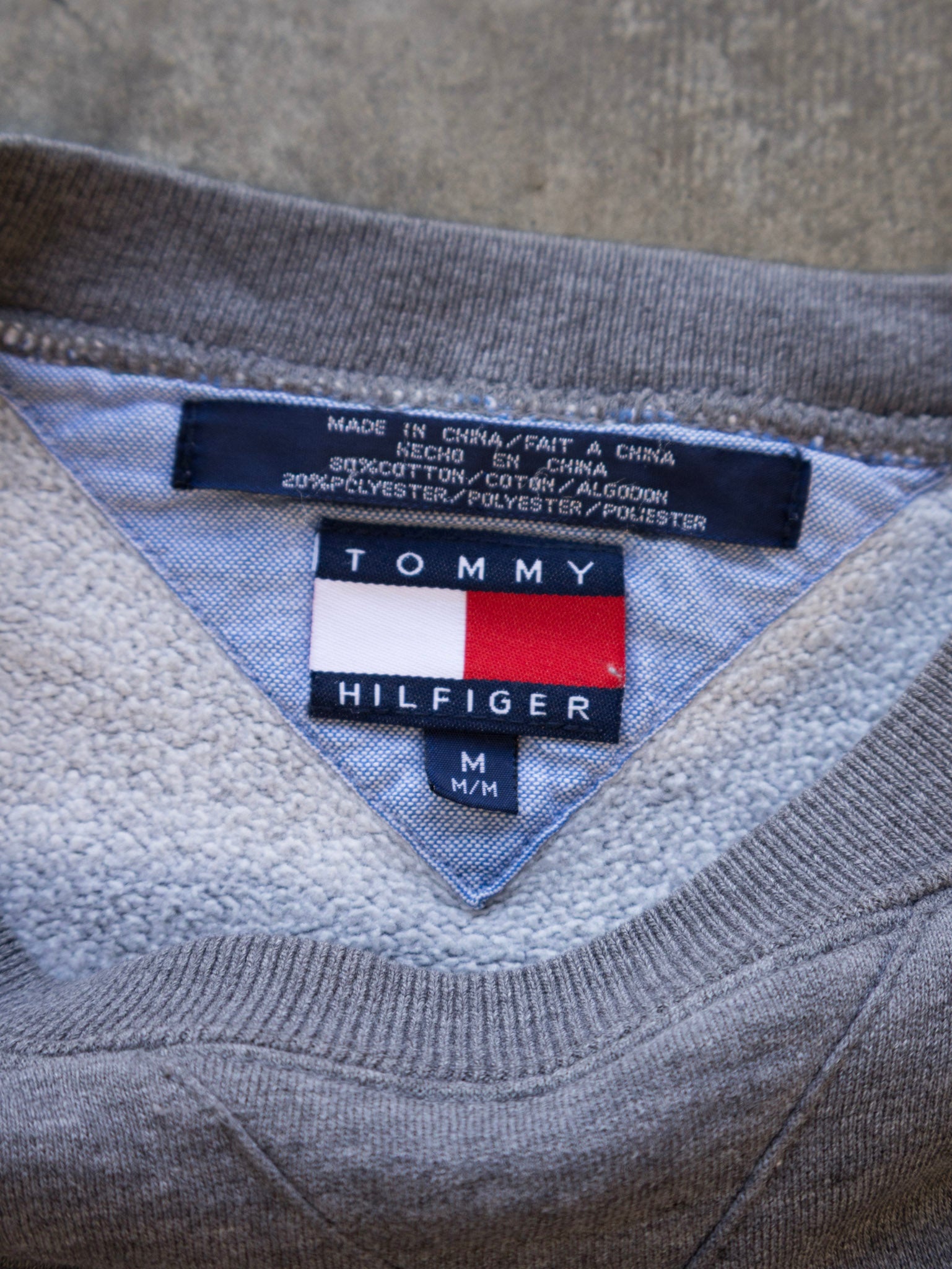 Vintage Grey Tommy Hilfiger Sweatshirt (M)