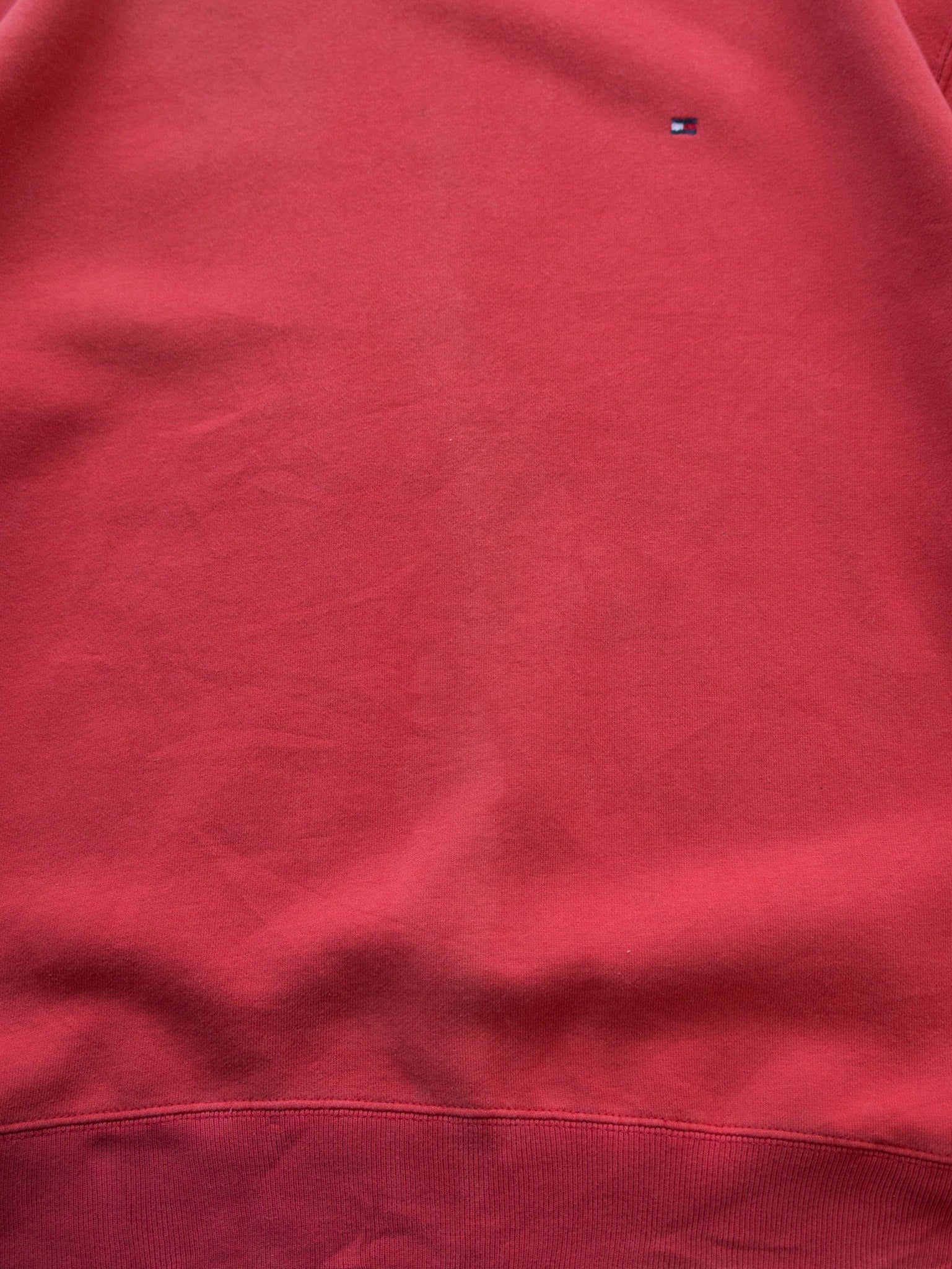 Vintage Red Tommy Hilfiger Sweatshirt (M)