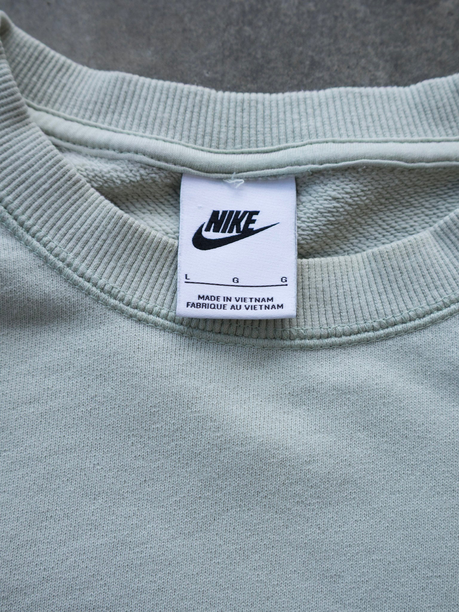 Vintage Pale Green Nike Sweatshirt (L)
