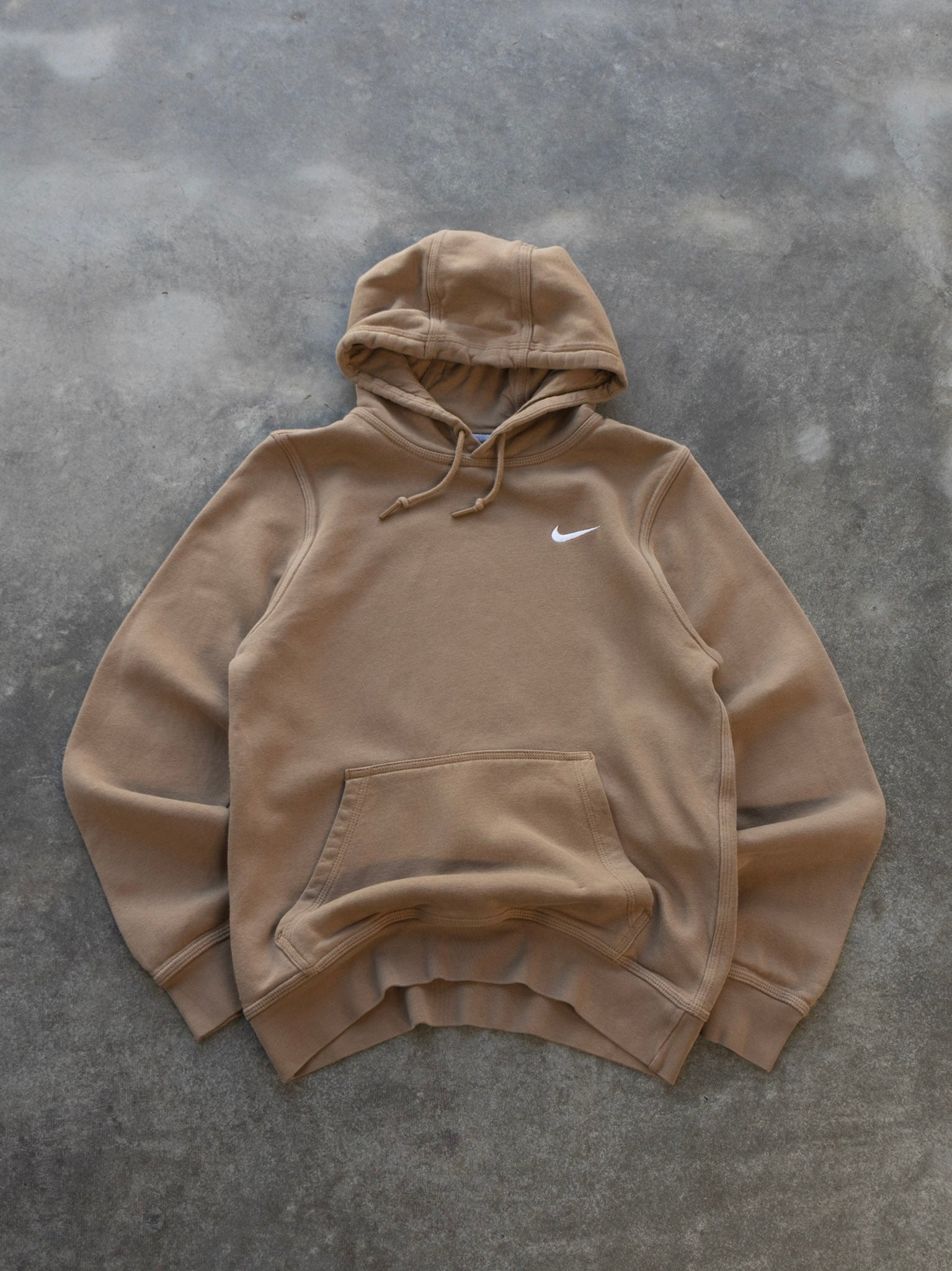 vintage nike brown hoodie