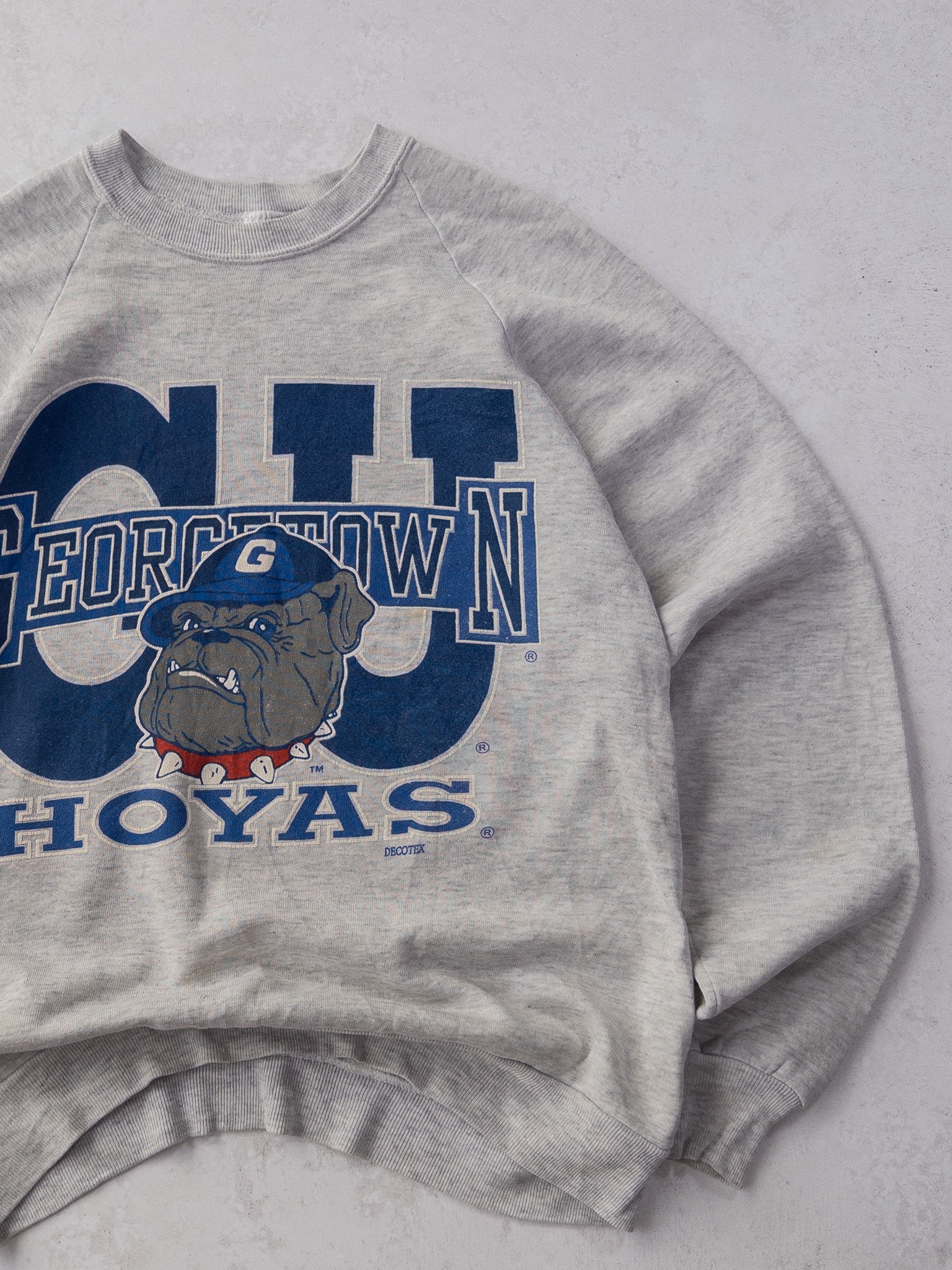 Vintage '90s Georgetown Hoyas Sweatshirt (M)