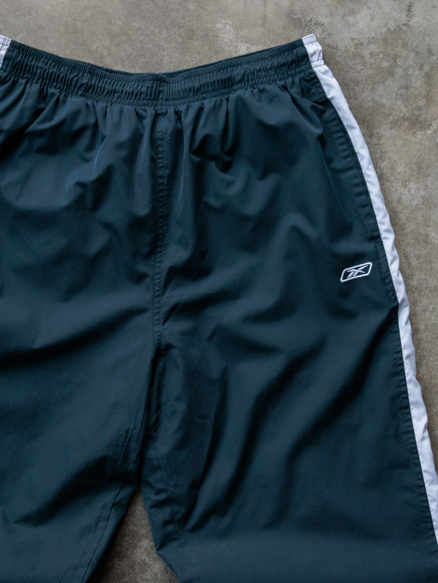 Vintage 00s Green Reebok Pants (L)
