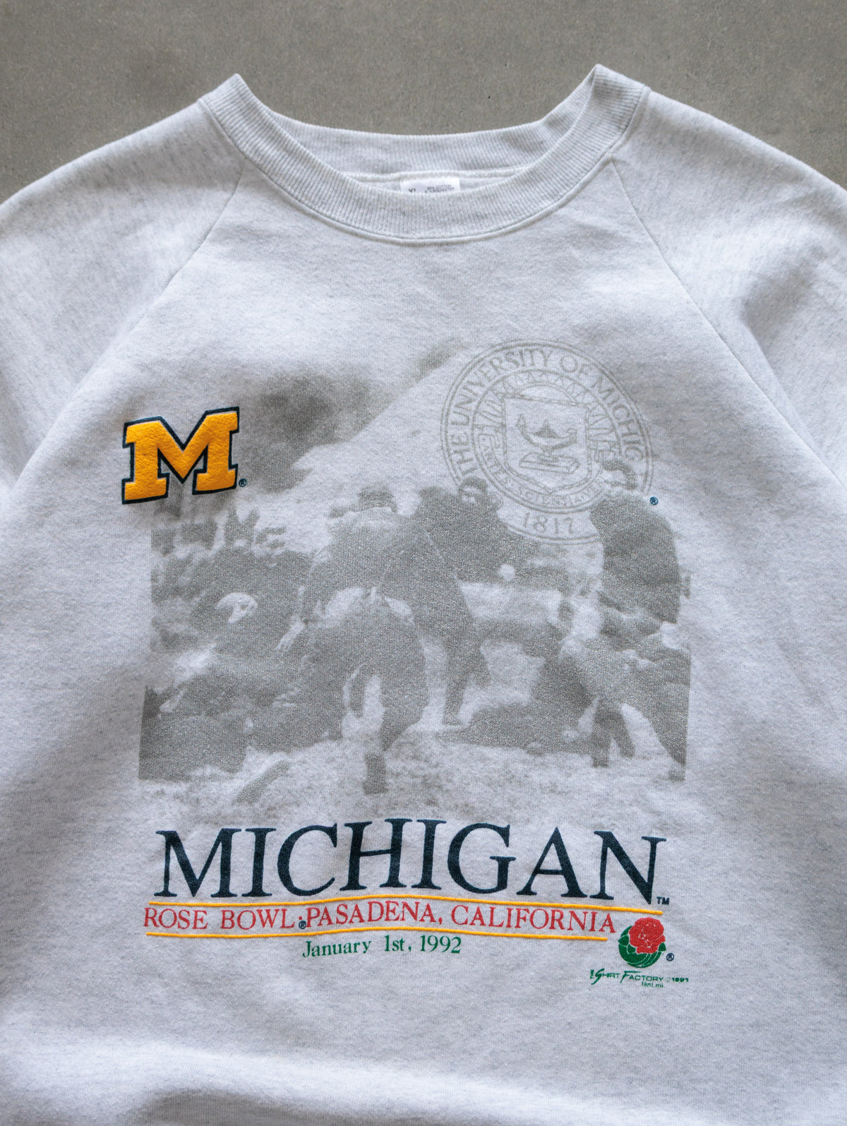 Vintage 1992 Grey Michigan Rose Bowl Sweatshirt (XL)