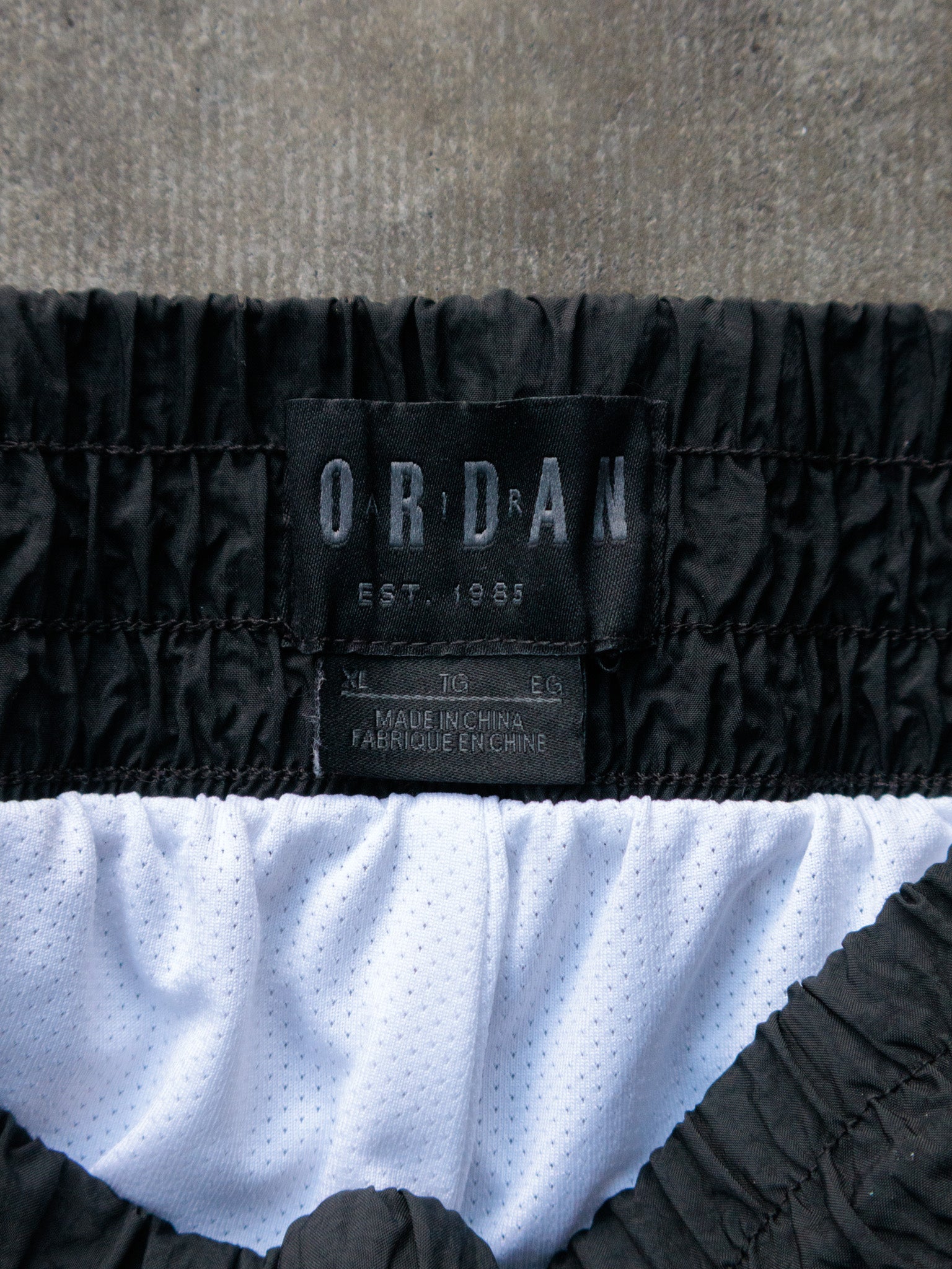 Vintage White Jordan Snap Pants (XL)
