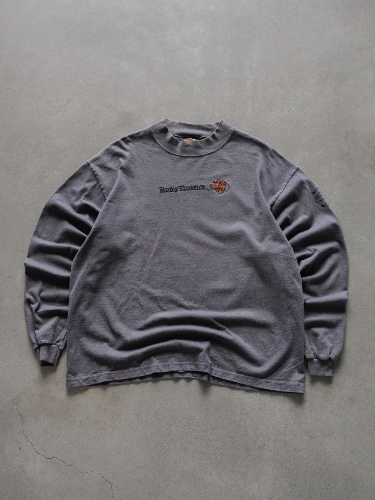 Vintage 90s Grey Harley-Davidson Milwaukee Wisconsin Long Sleeve Tee (XL)