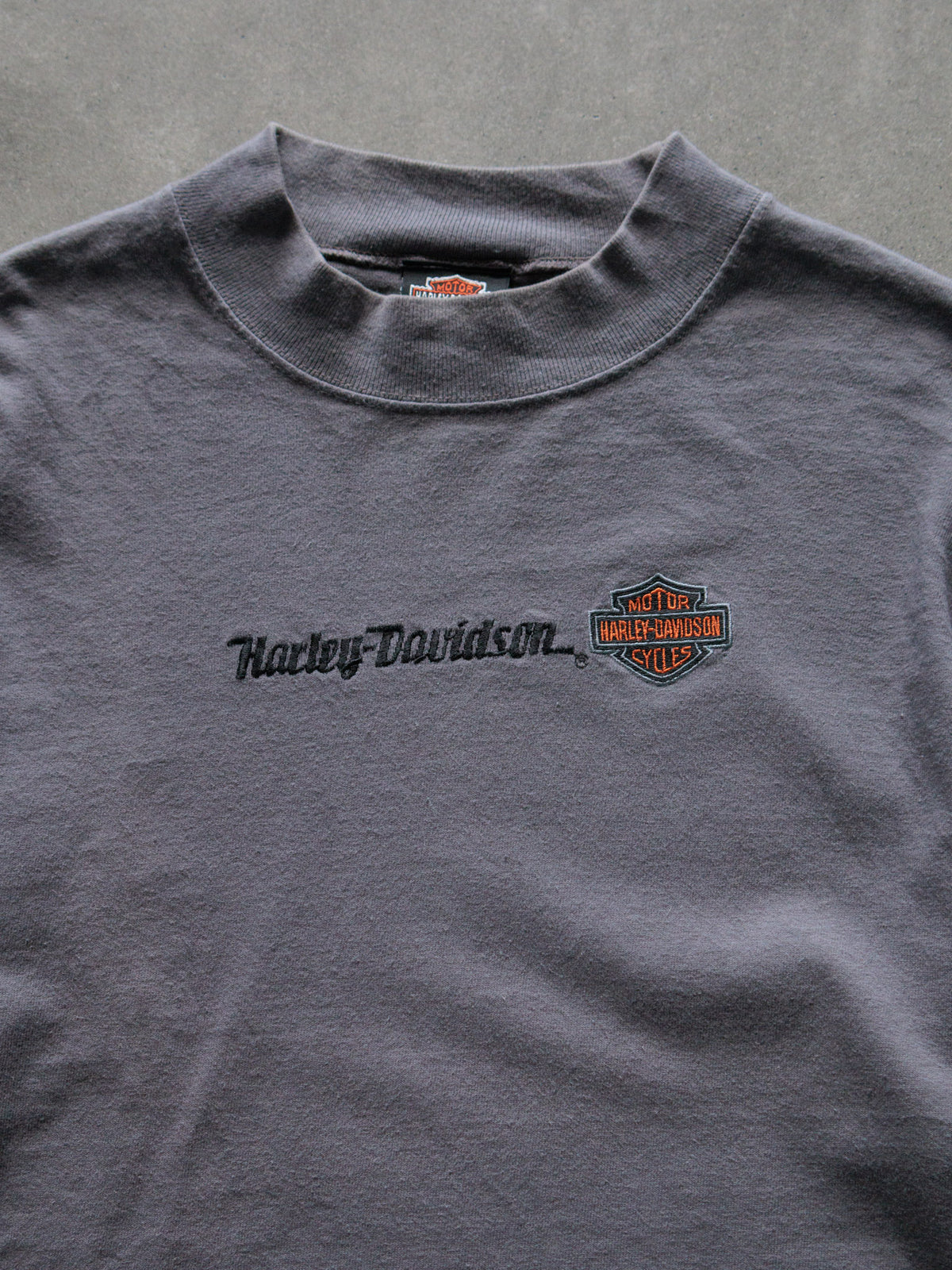 Vintage 90s Grey Harley-Davidson Milwaukee Wisconsin Long Sleeve Tee (XL)