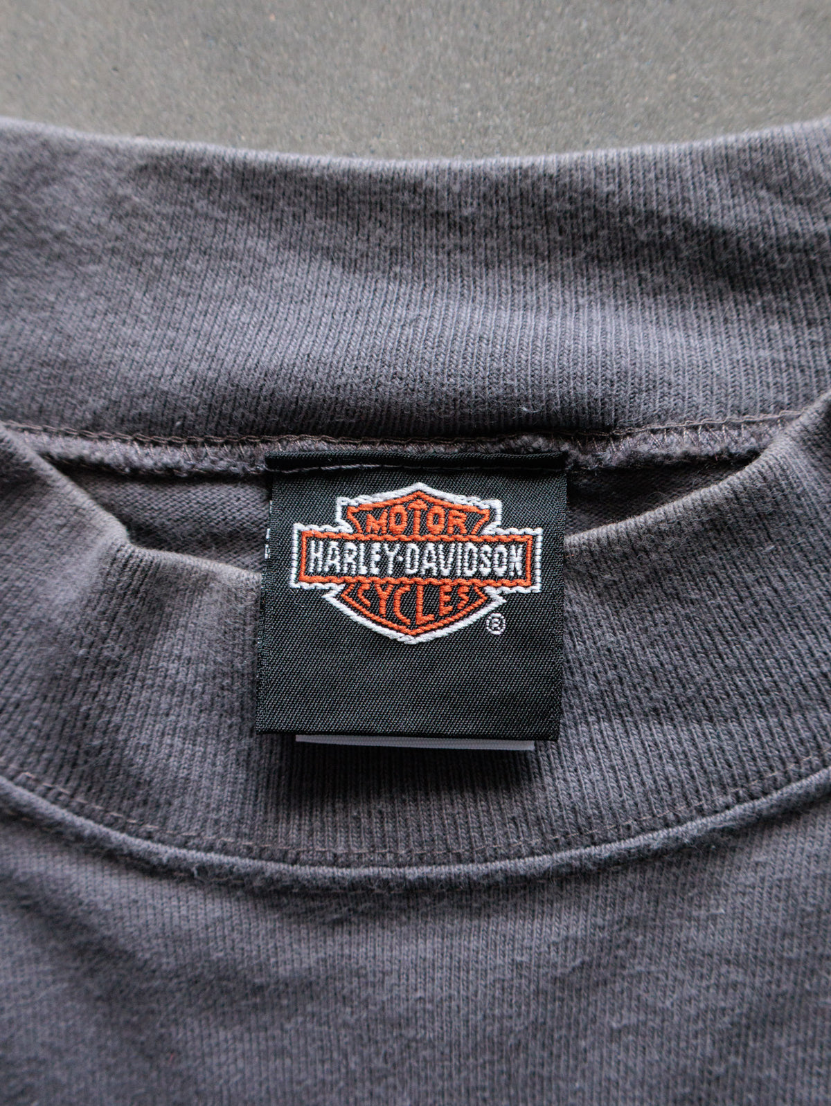 Vintage 90s Grey Harley-Davidson Milwaukee Wisconsin Long Sleeve Tee (XL)