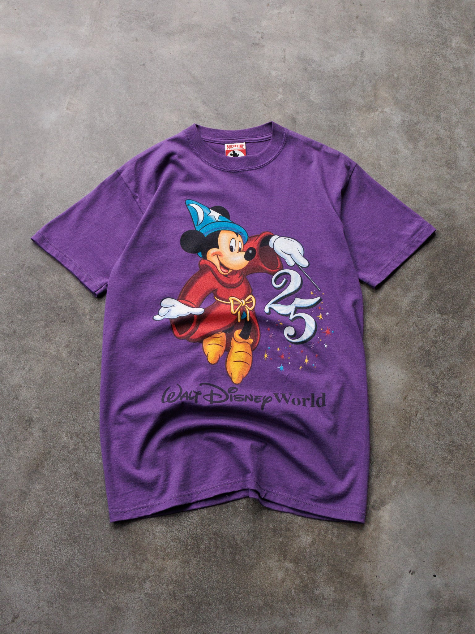 Vintage 1996 Purple Walt Disney World Sorcerer Mickey Tee (M)