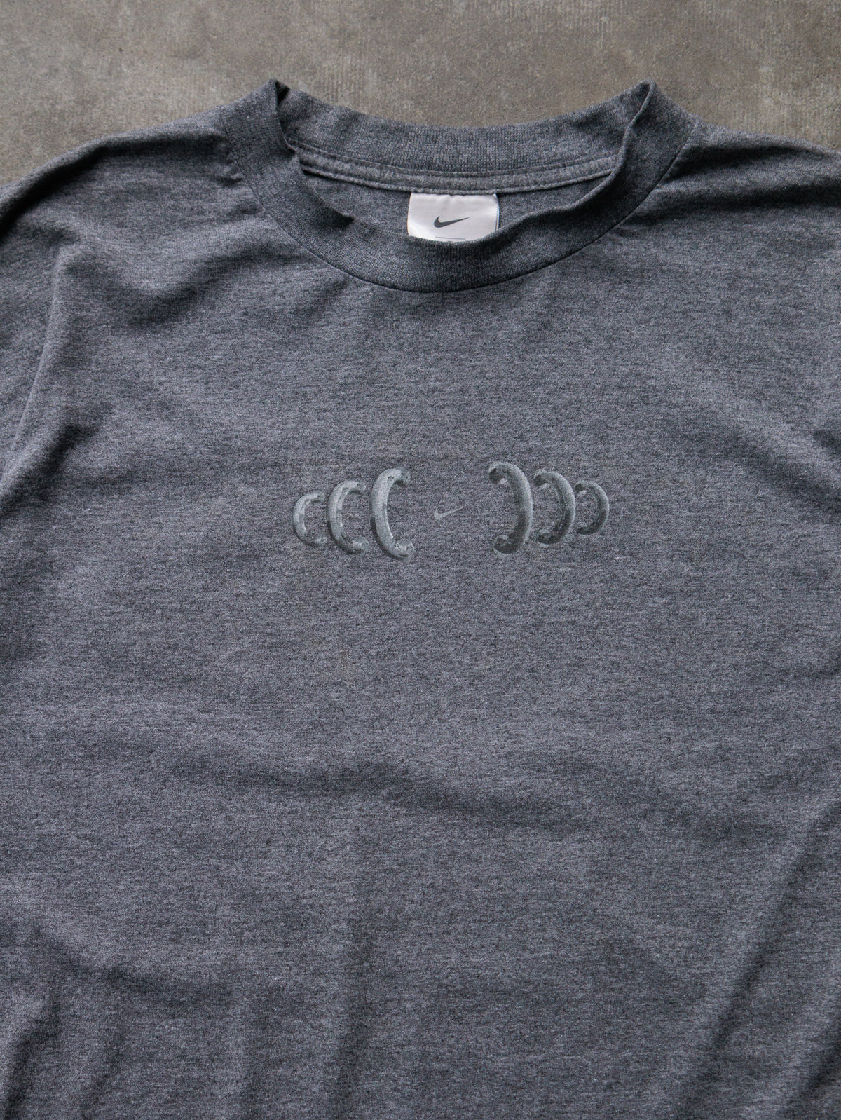 Vintage 00s Grey Nike Horseshoe Tee (XL)