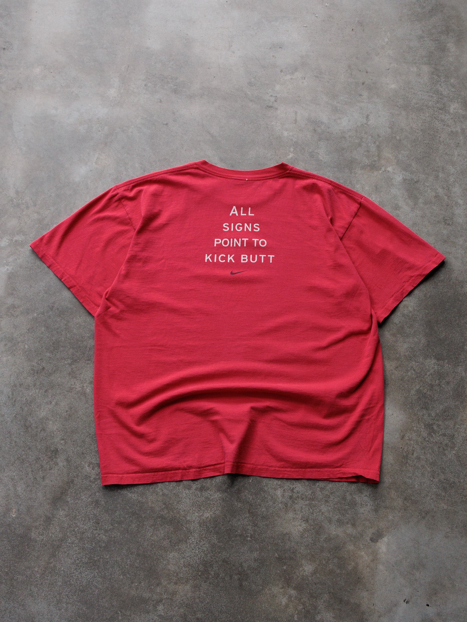 Vintage 00s Red Nike All Signs Point To Kick Butt Slogan Tee (L)