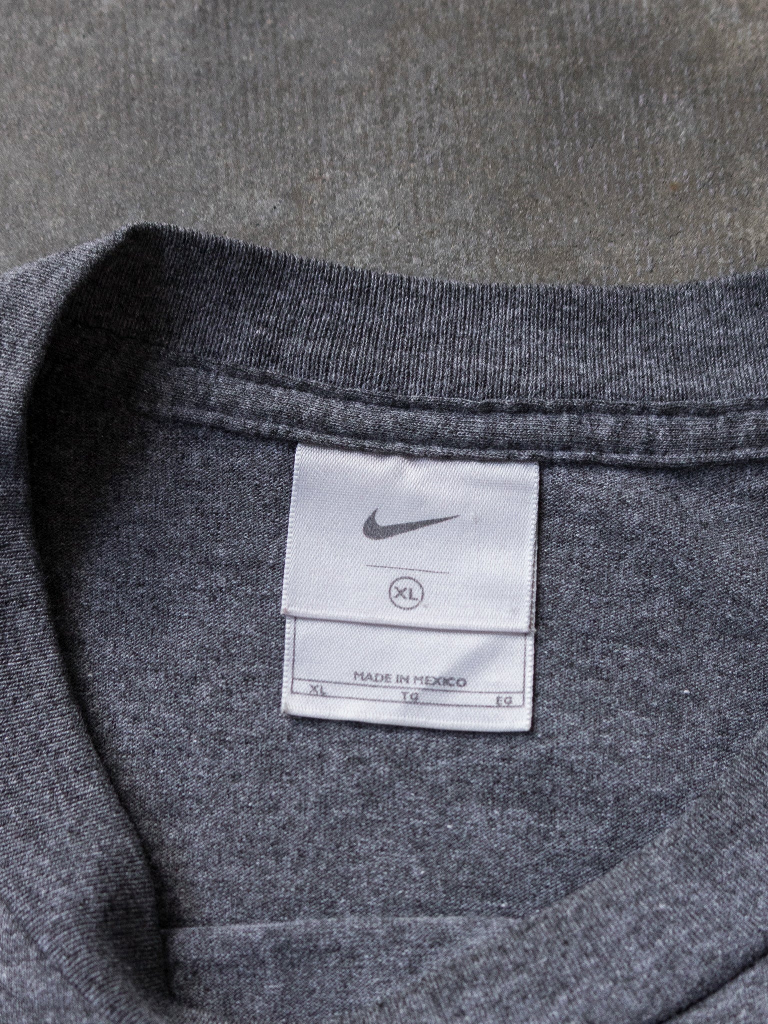 Vintage Grey Nike Long Sleeve (XL)