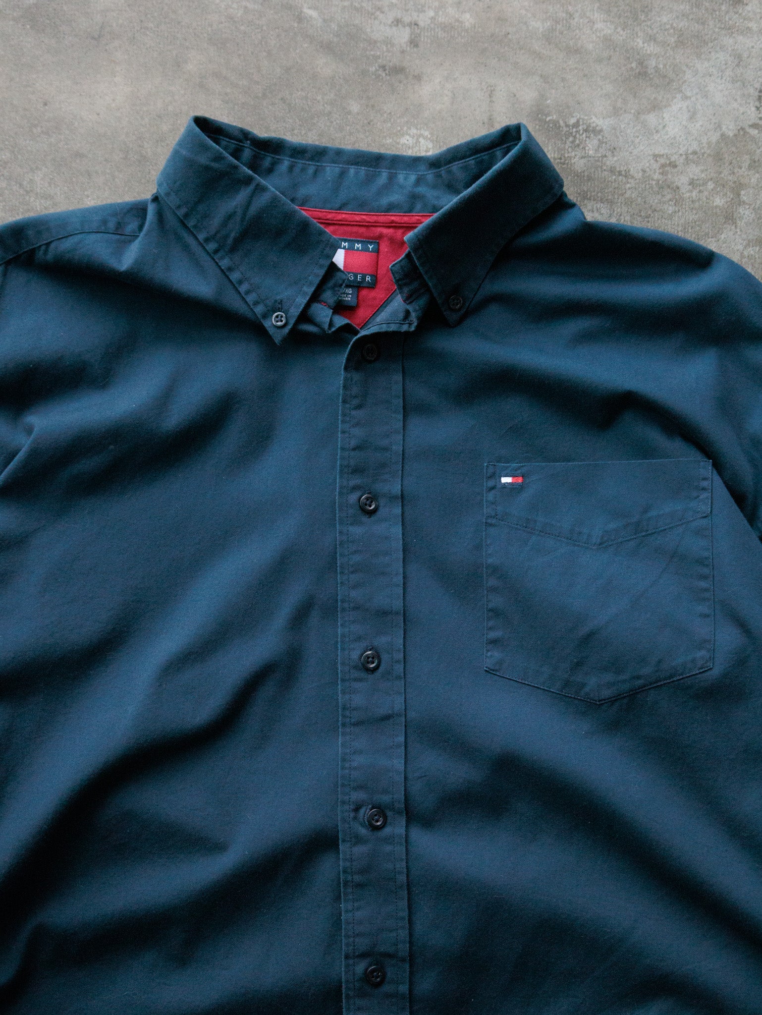 Vintage Navy Tommy Hilfiger Shirt (XL)