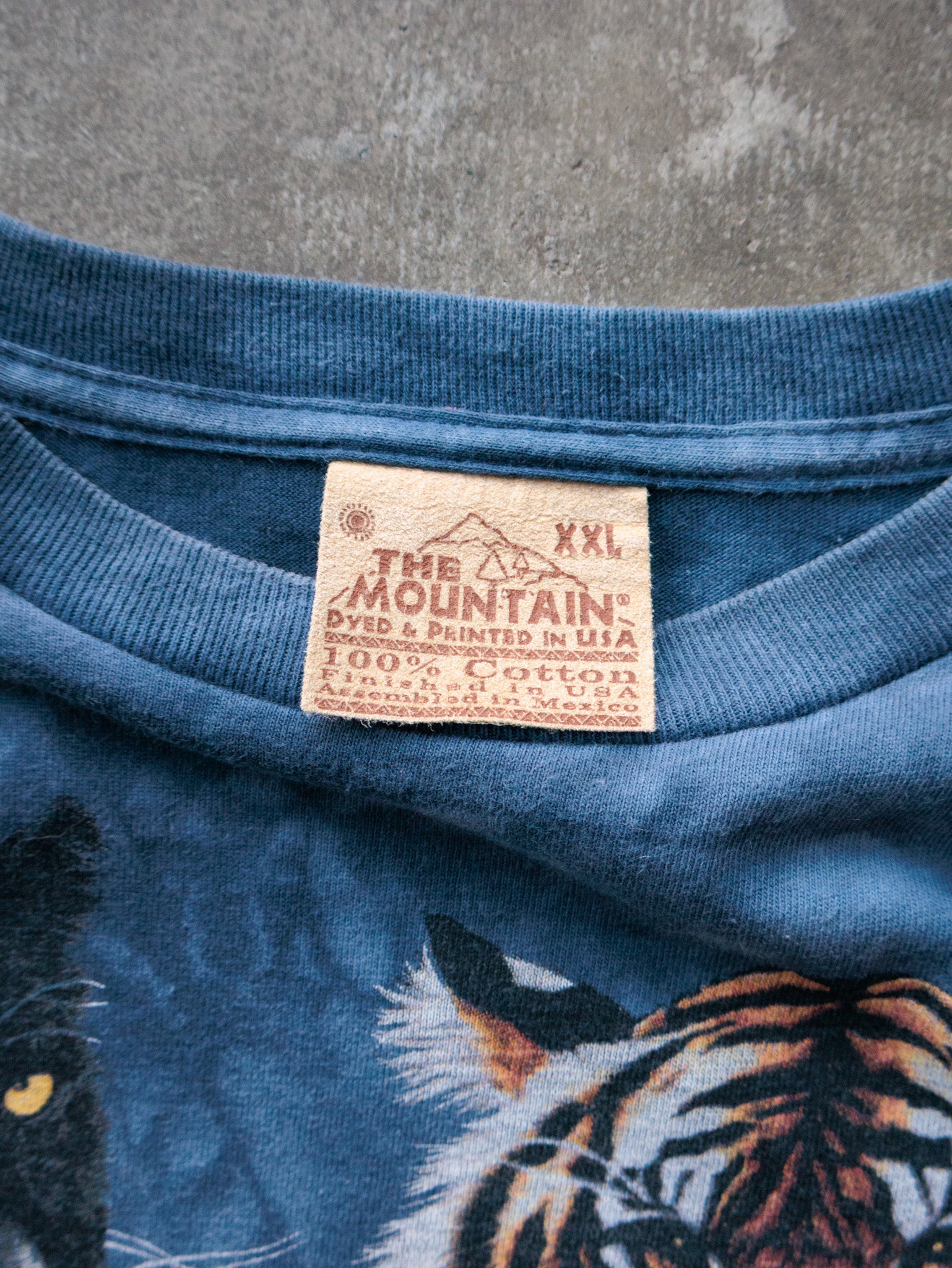 Vintage Blue The Mountain Big Cats Tie-Dye Tee (2XL)