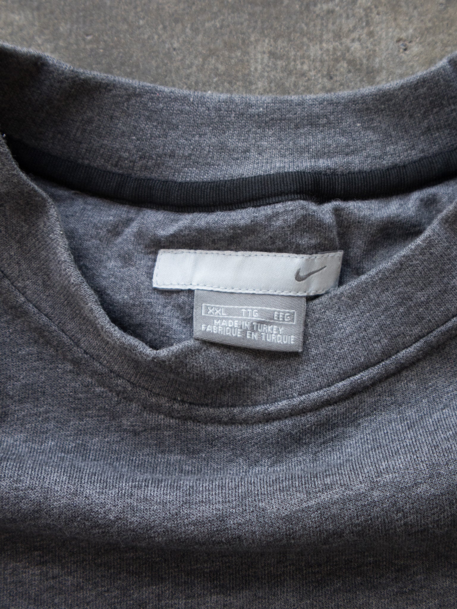 Vintage Grey Nike Sweatshirt (2XL)