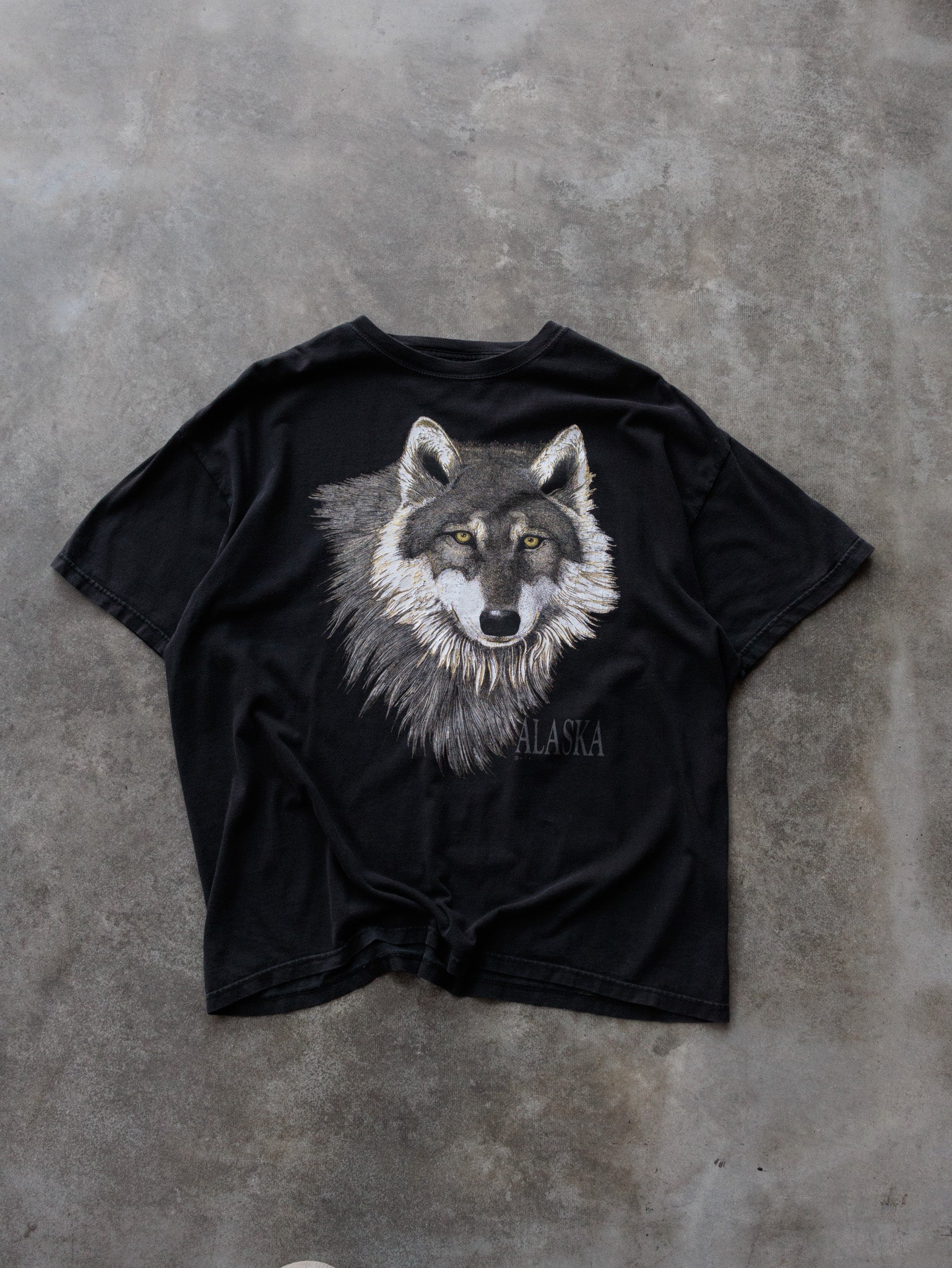 Vintage Black Alaska Wolf Tee (XL)