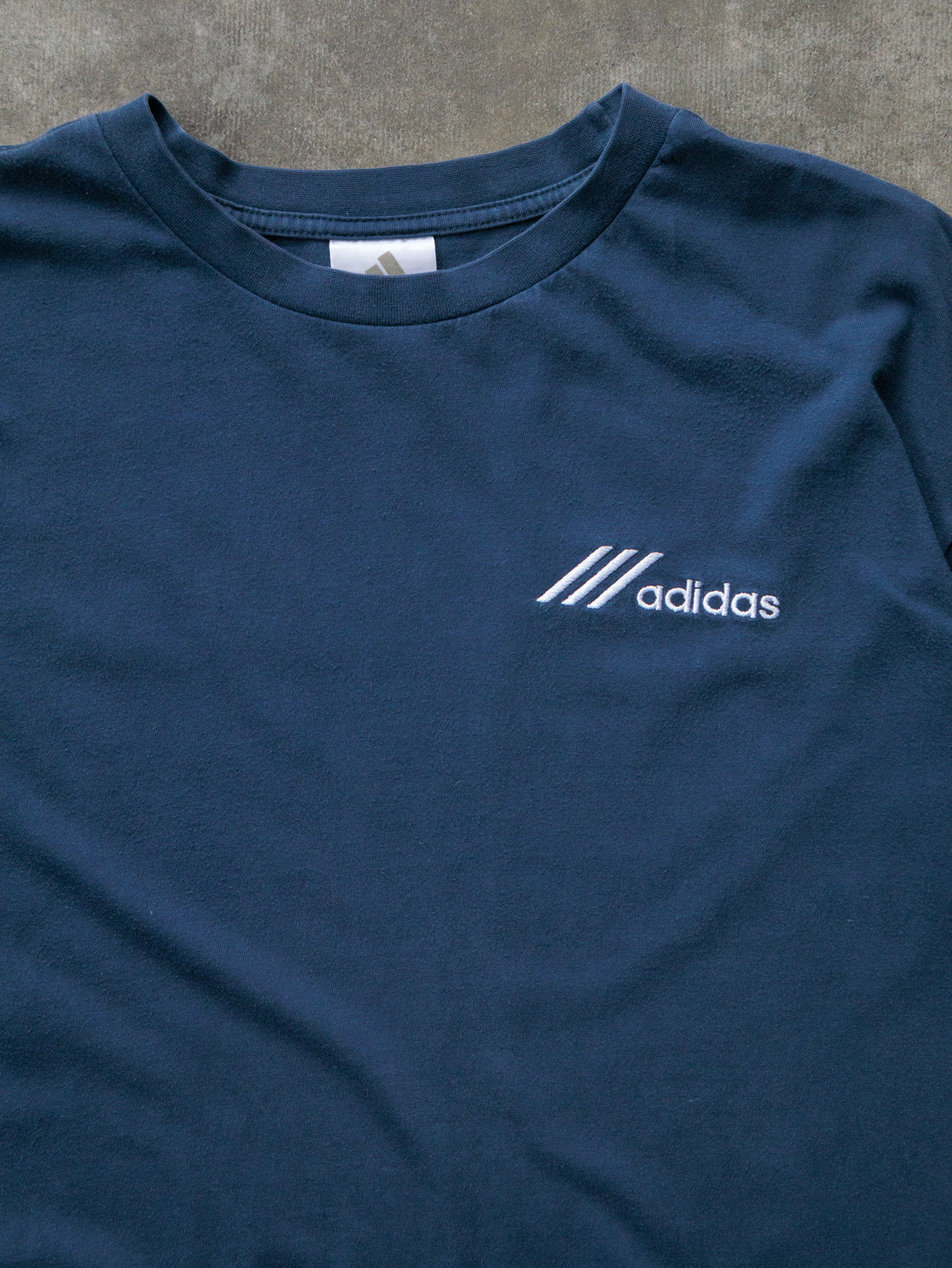 Vintage 00s Navy Adidas Tee (XL)