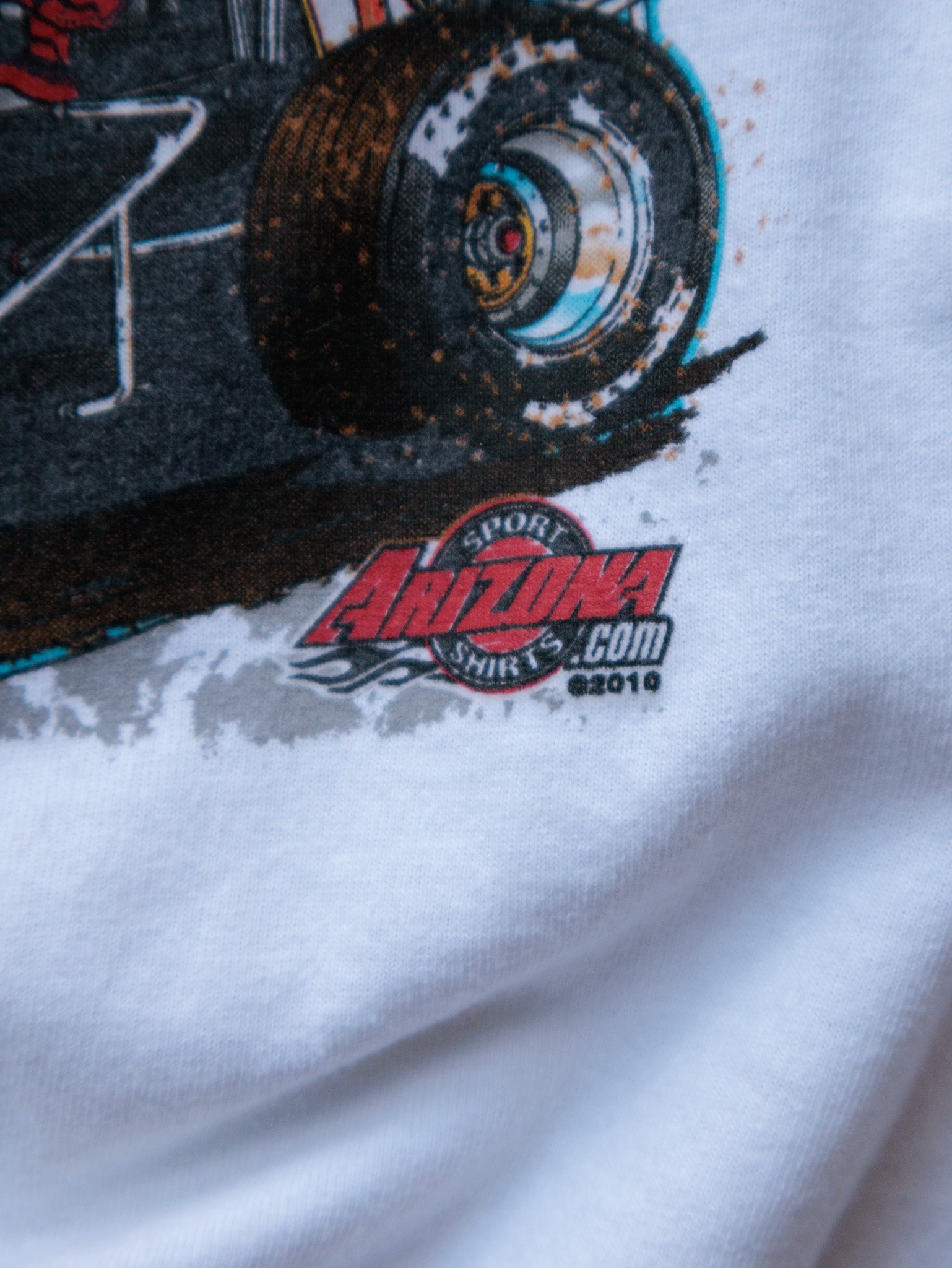 Vintage 2010 White Lernerville Speedway Tee (XL)