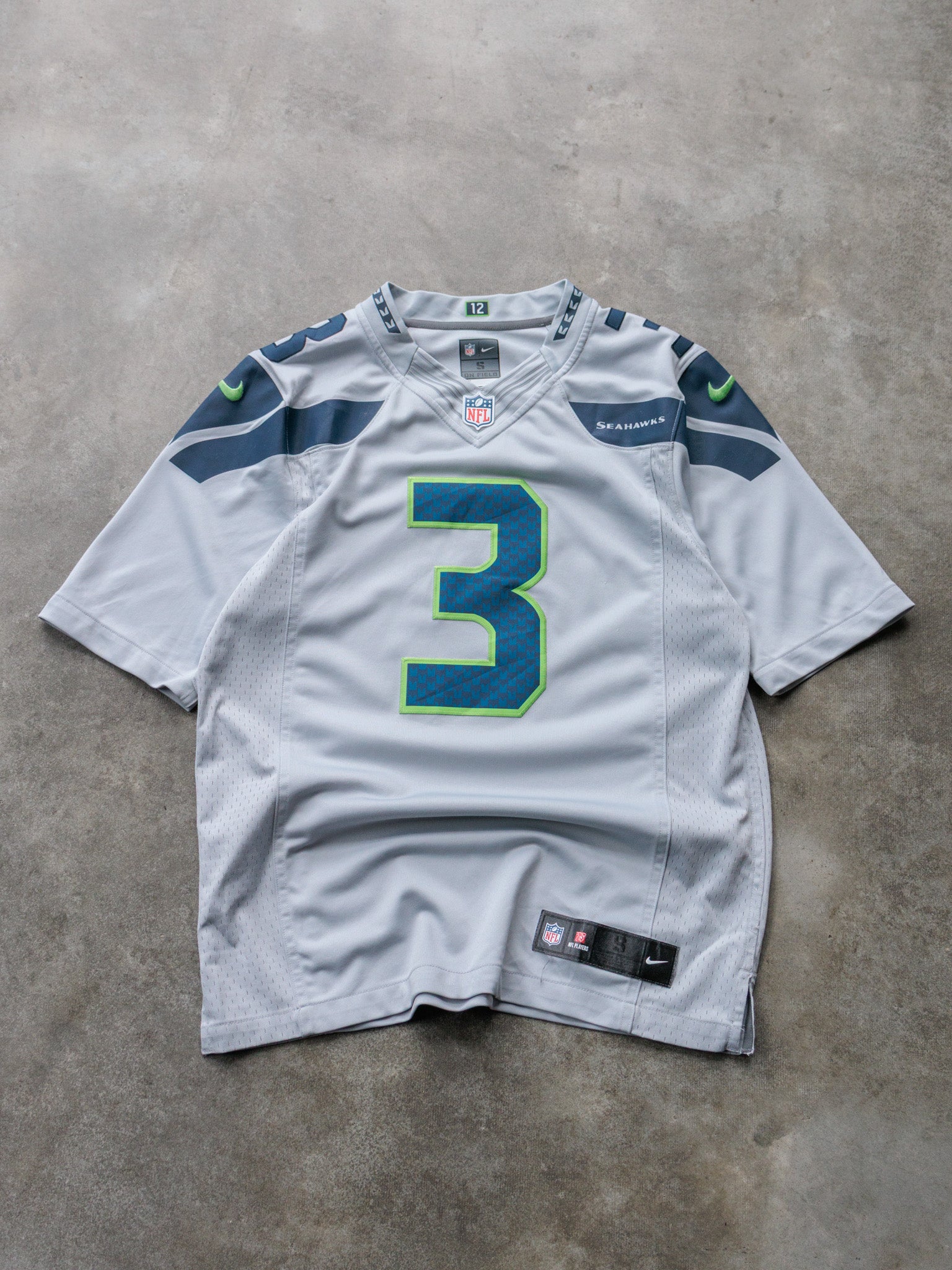 Grey Nike Seattle Seahawks Wilson Jersey (S)