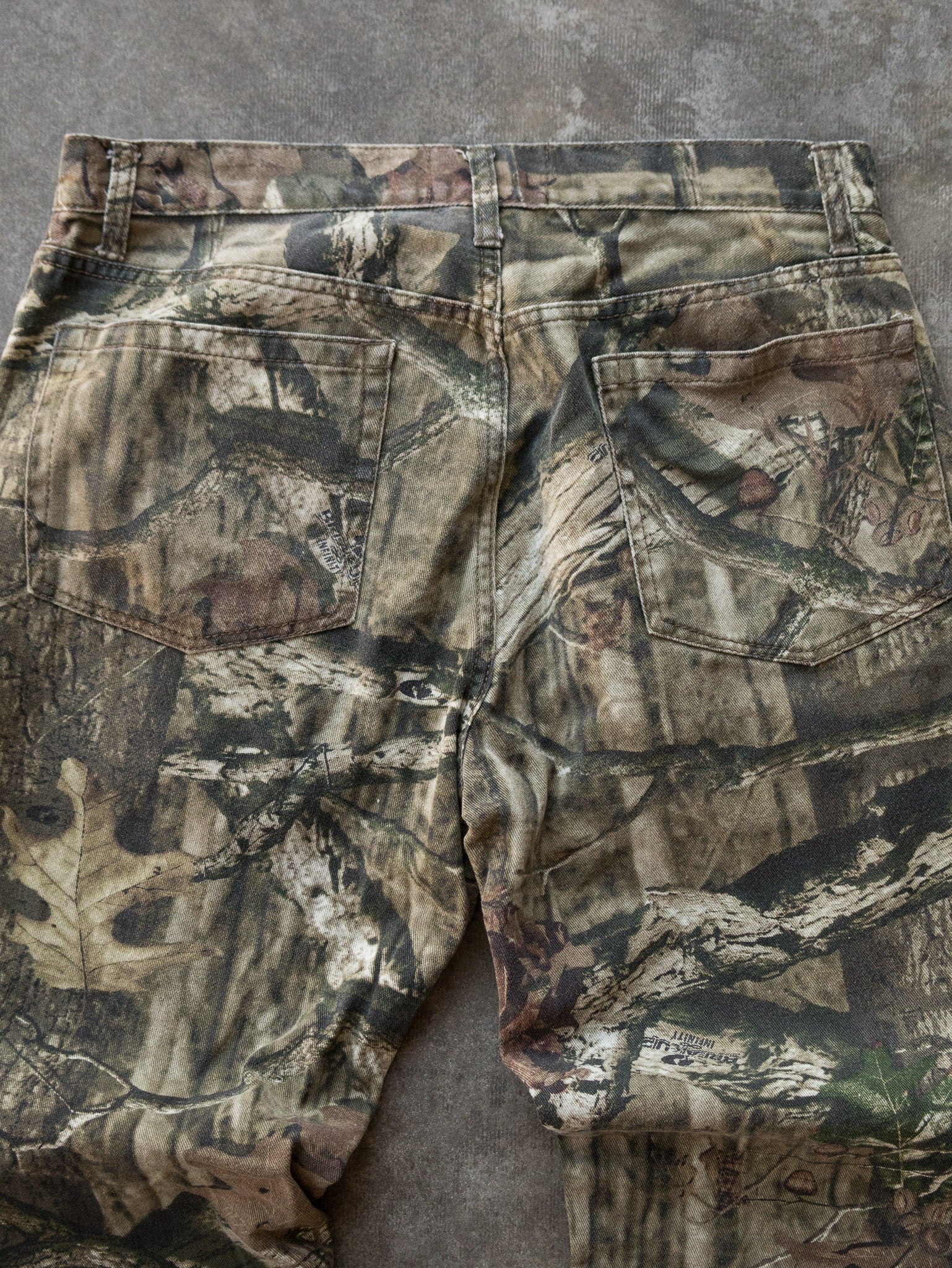 Vintage Realtree AP Camo Pants (W34)