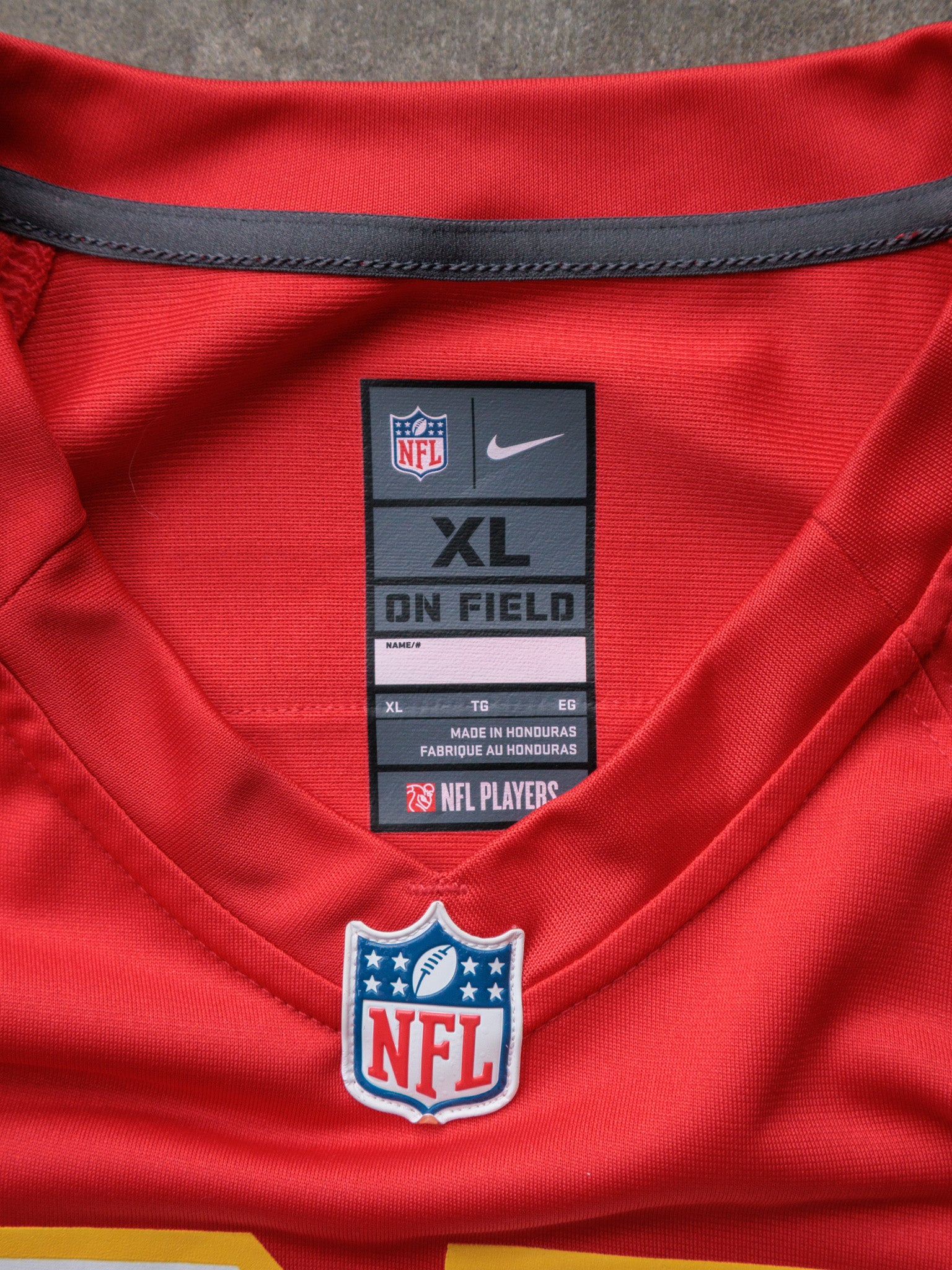 Vintage Red Nike Kansas City Chiefs Charles Jersey (XL)