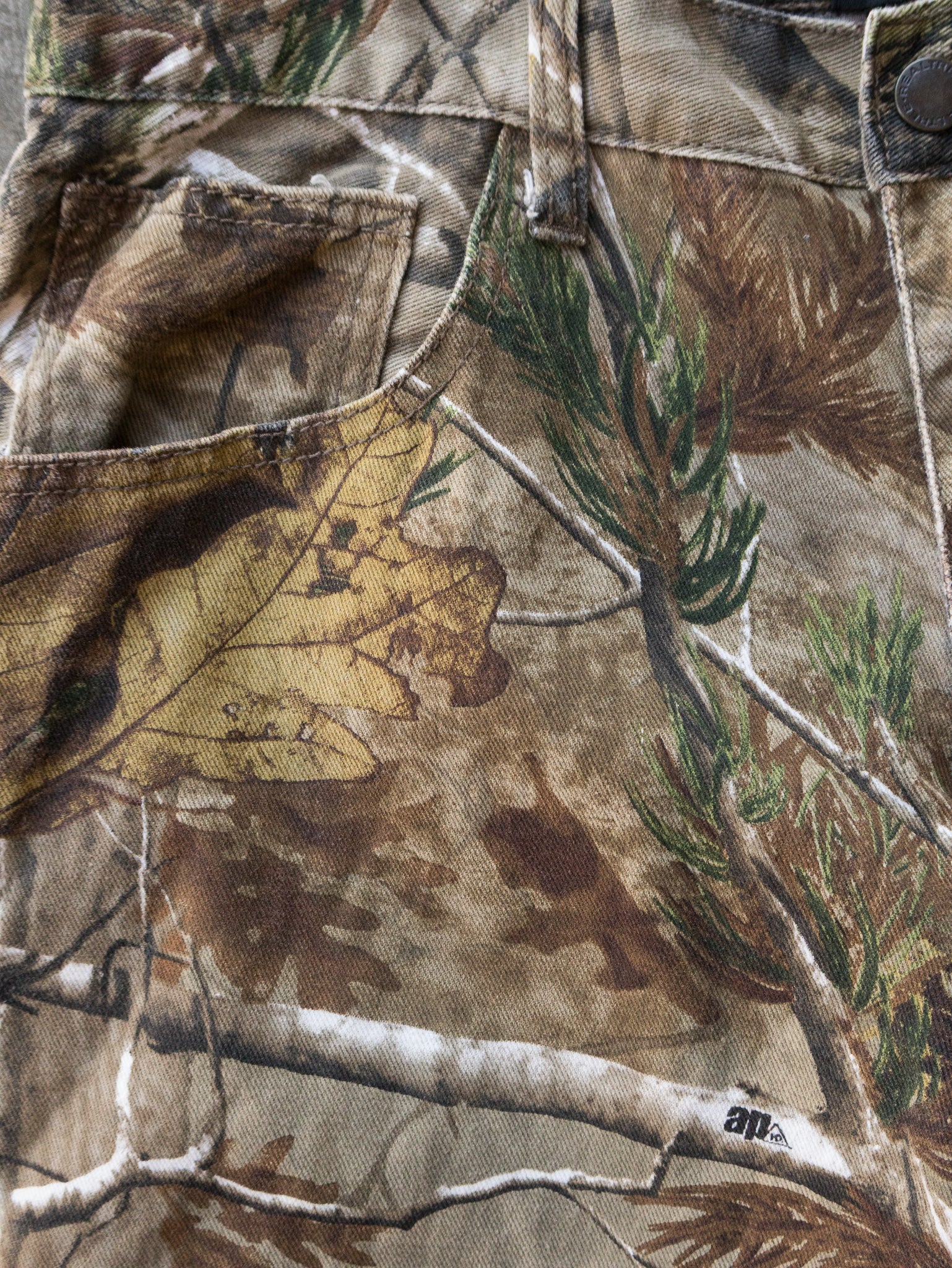 Vintage Realtree AP Camo Pants (W34)