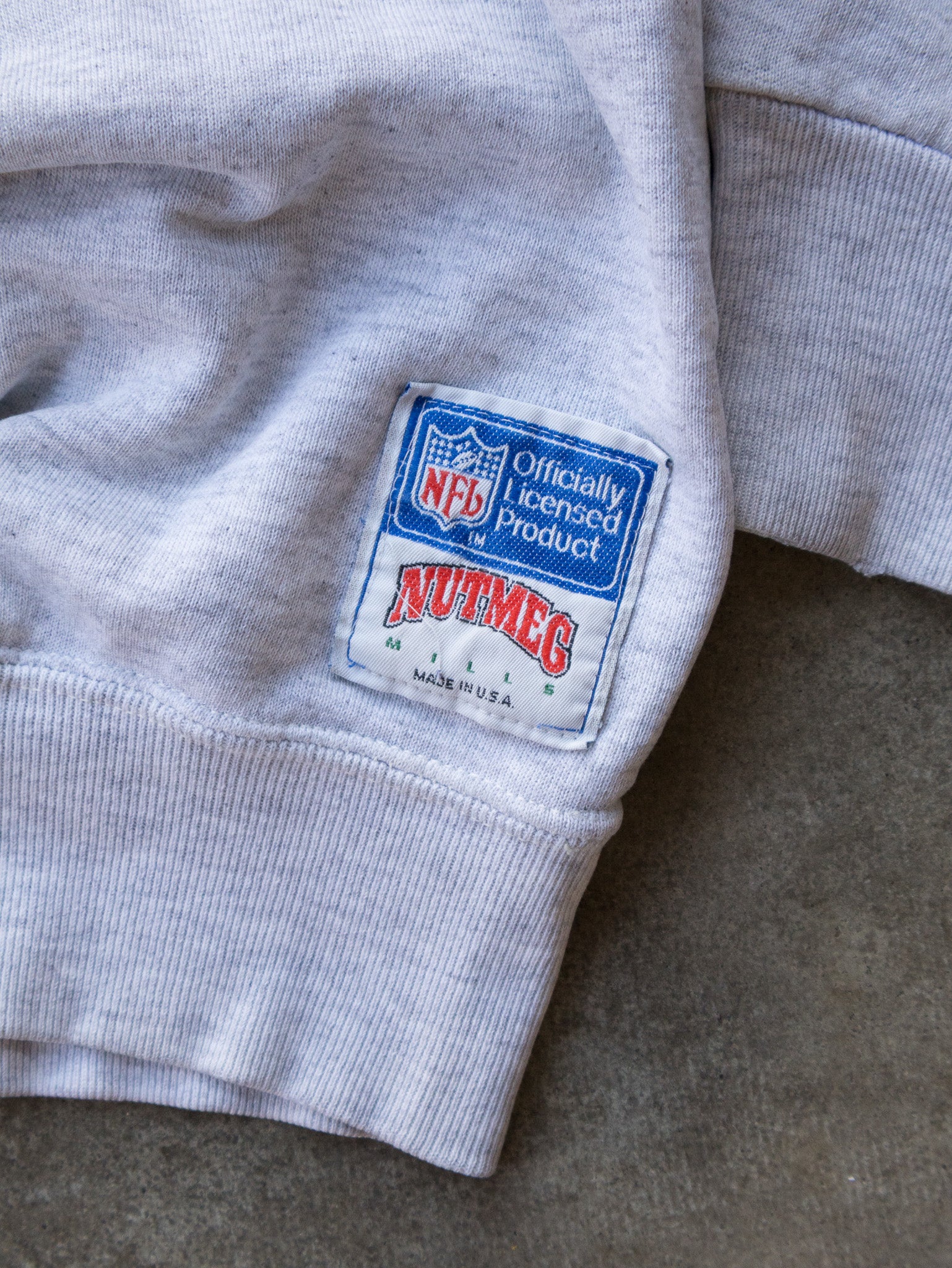 Vintage 90s Grey Chicago Bears Sweatshirt (XL)