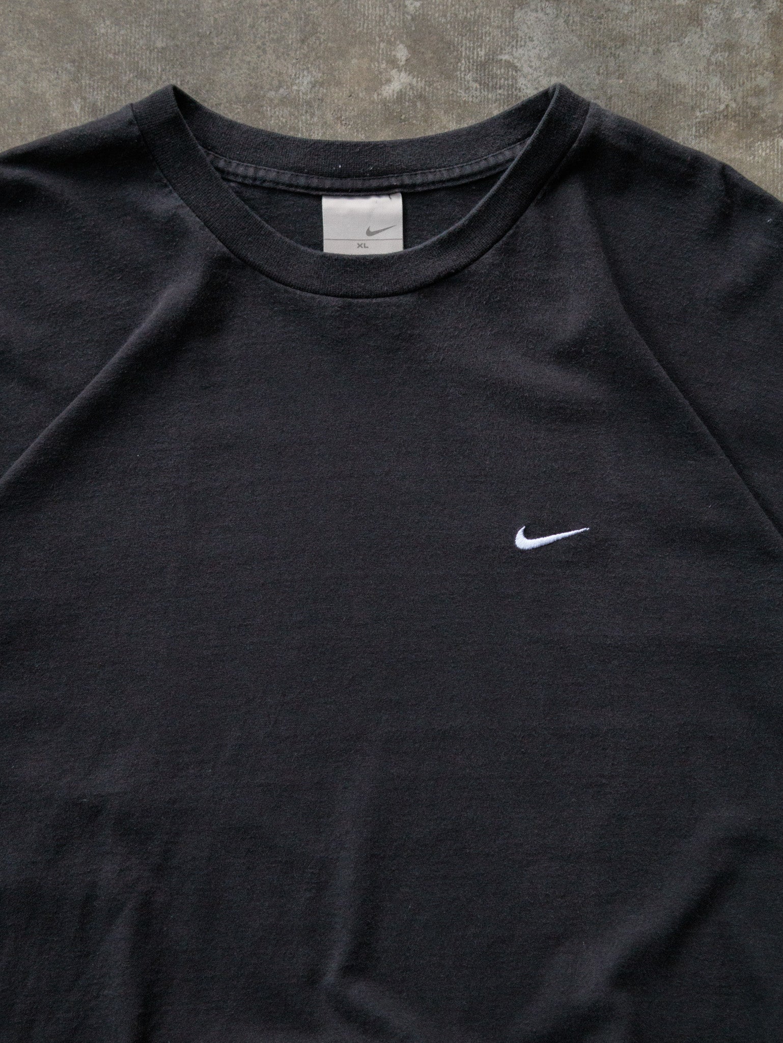 Vintage 00s Black Nike Tee (XL)