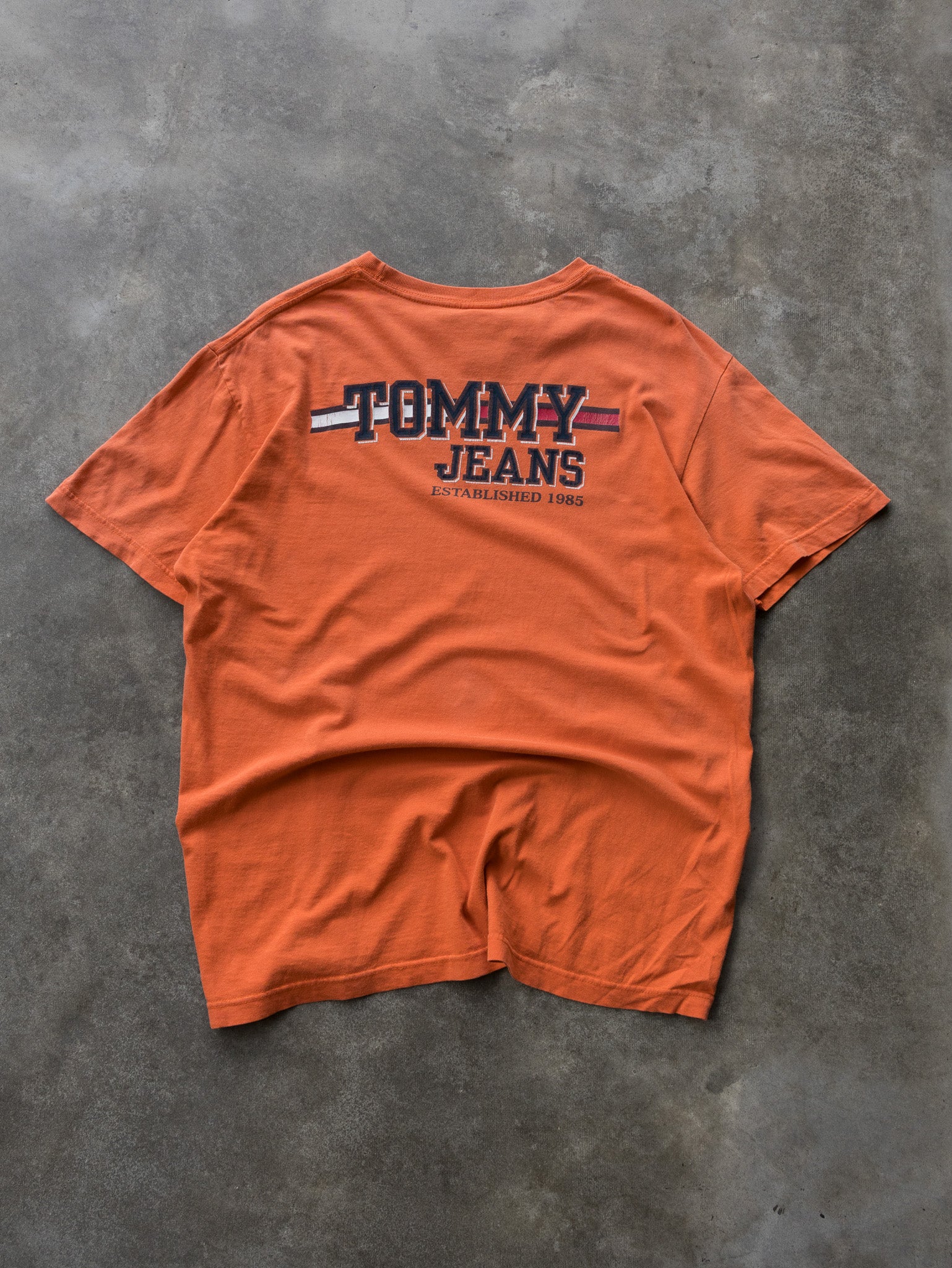 Vintage 00s Orange Tommy Jeans Spell Out Tee (M)