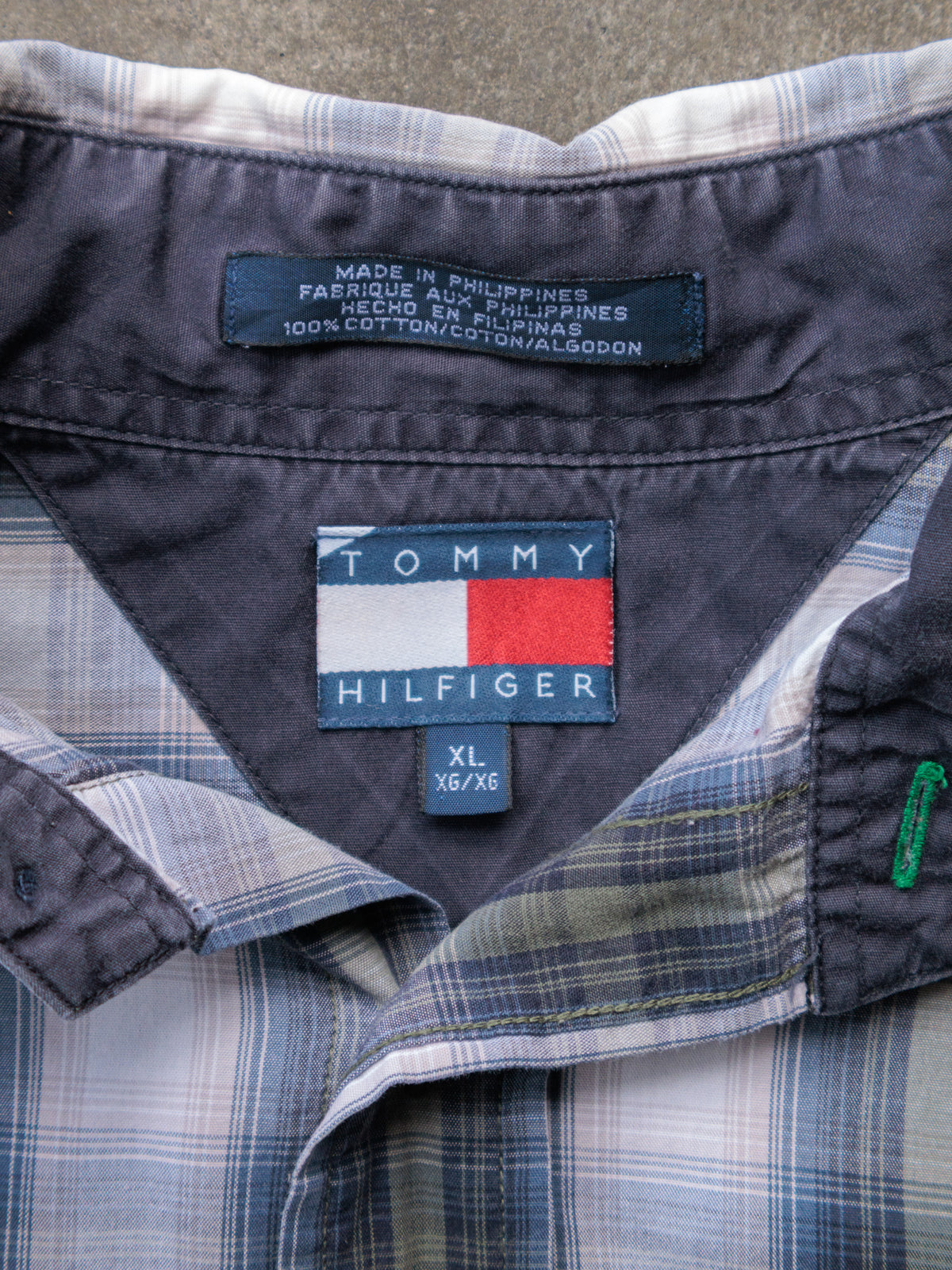 Vintage 00s Blue Plaid Tommy Hilfiger Short Sleeve Shirt (XL)