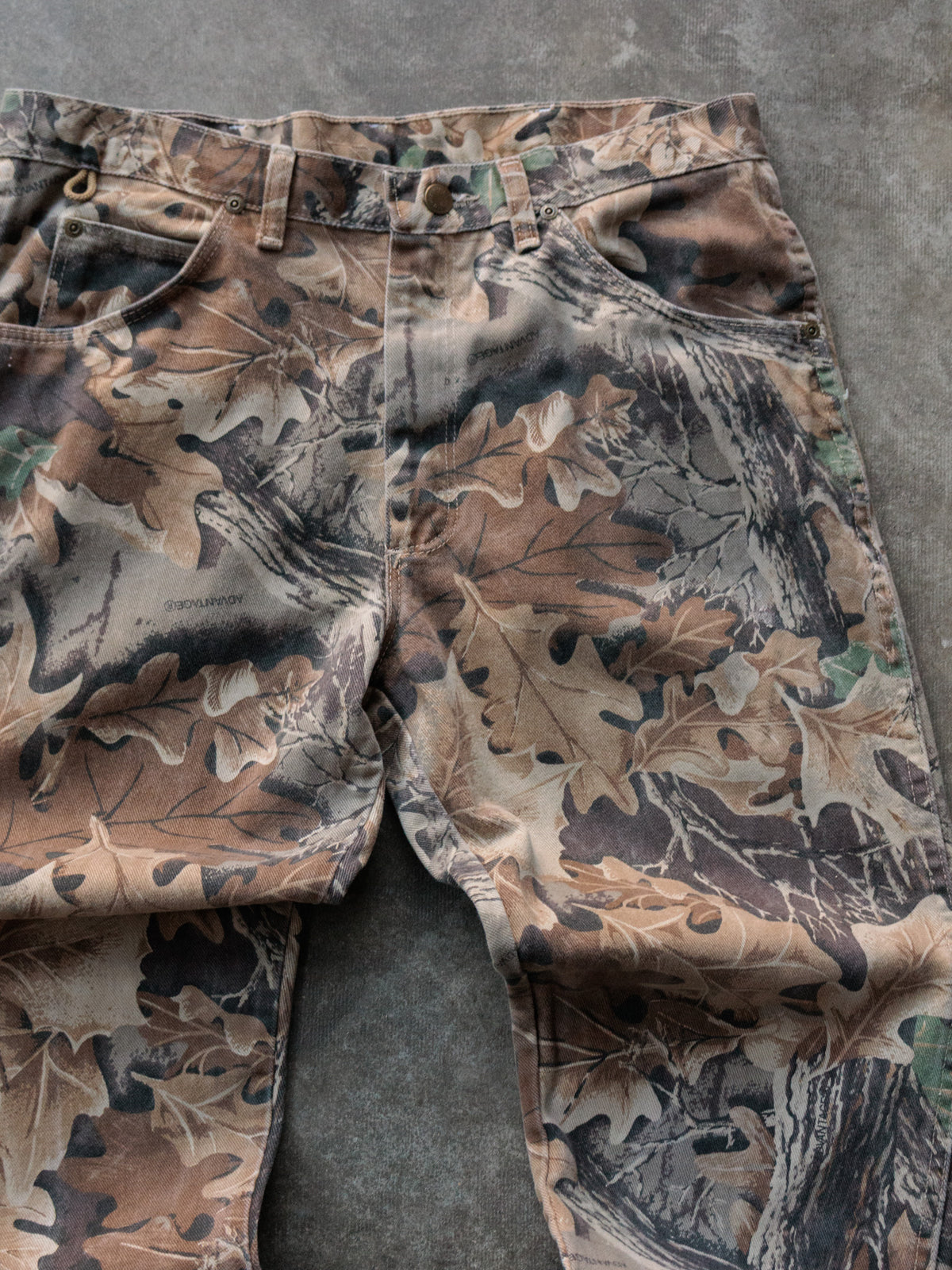 Vintage Advantage Camo Pants (-)