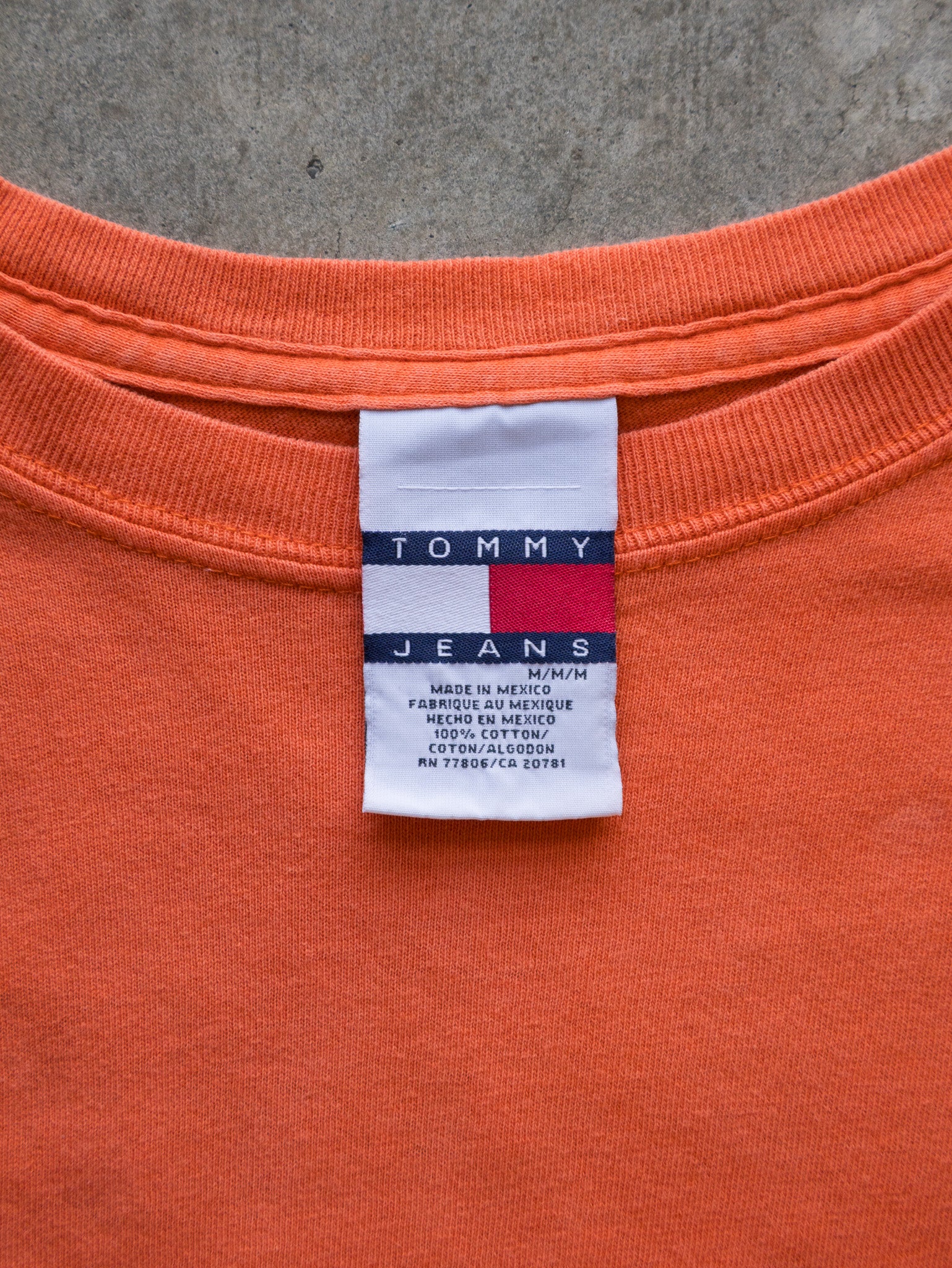 Vintage 00s Orange Tommy Jeans Spell Out Tee (M)
