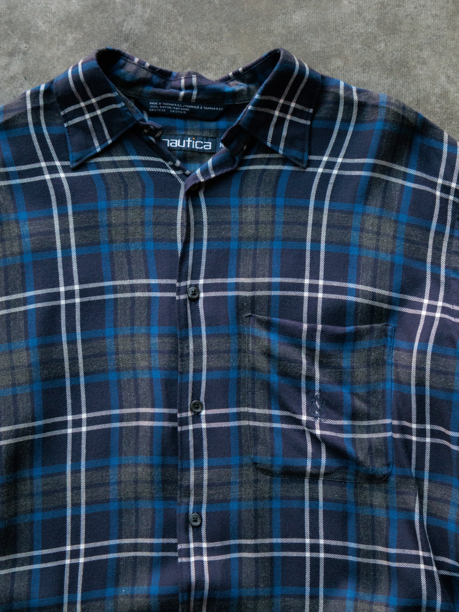 Vintage 90s Navy Plaid Nautica Shirt (M)