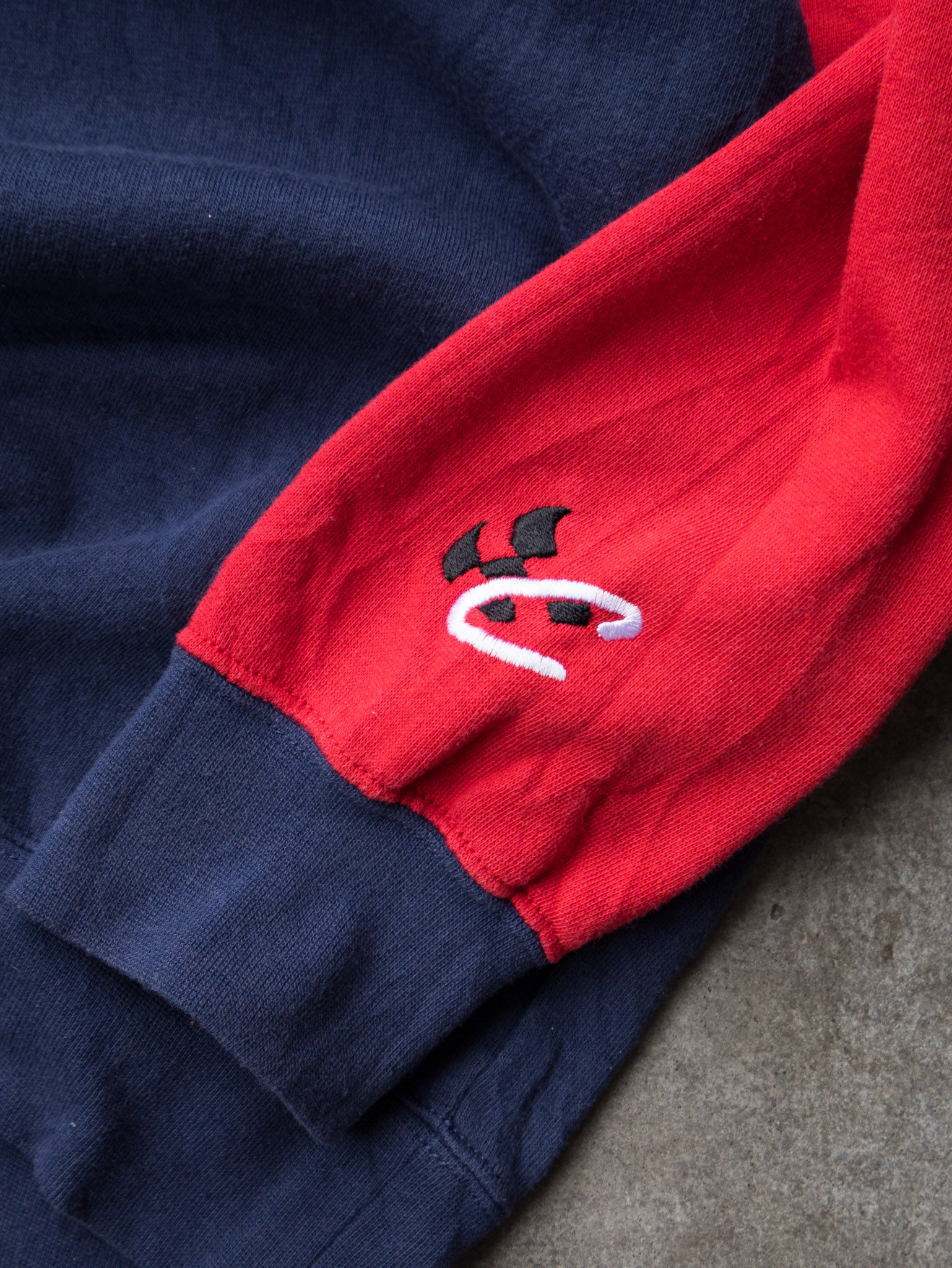 Vintage Navy & Red Jeff Gordon NASCAR Sweatshirt (XL)