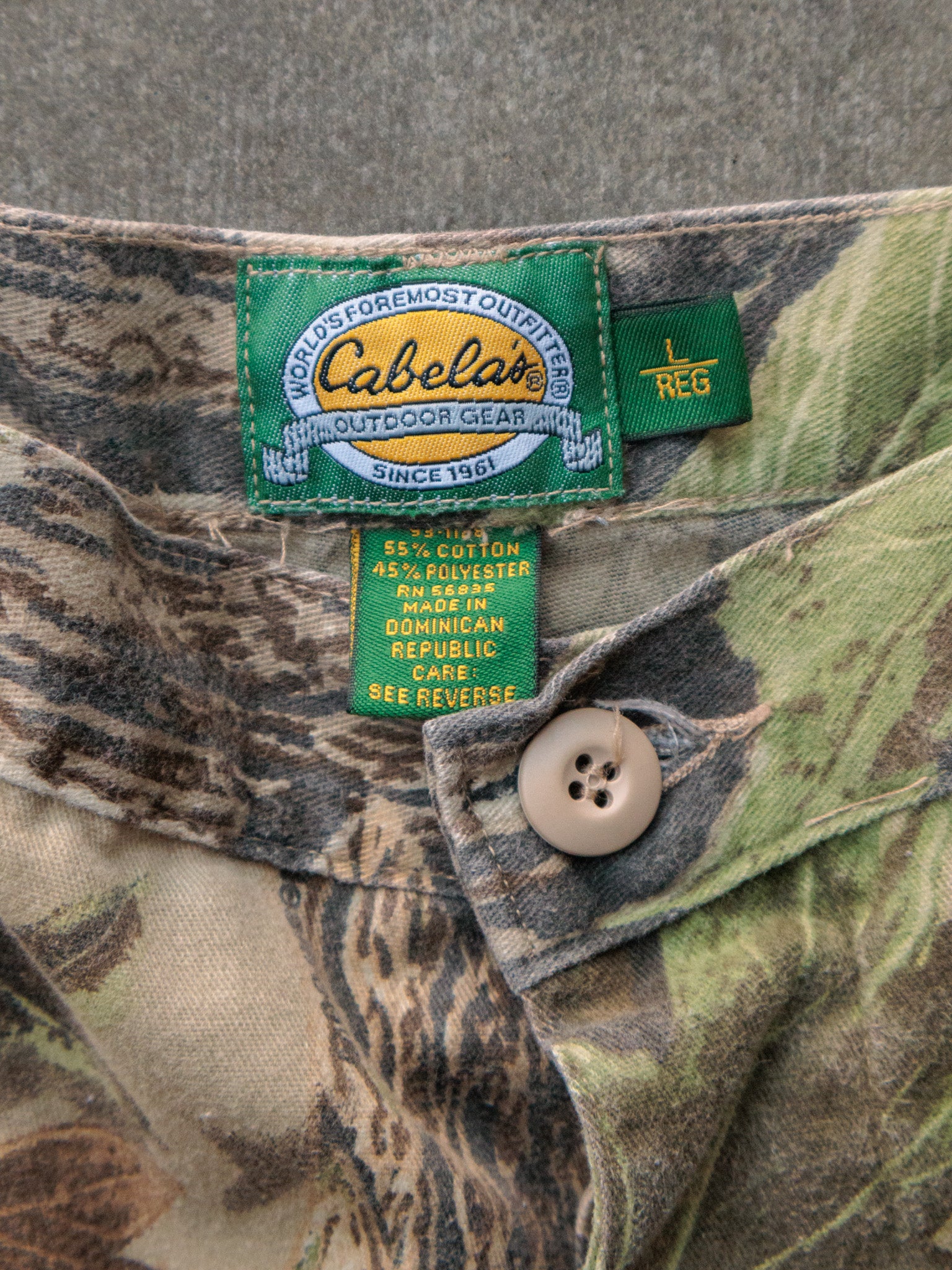 Vintage Brown Camo Cabela's Cargo Pants (L)