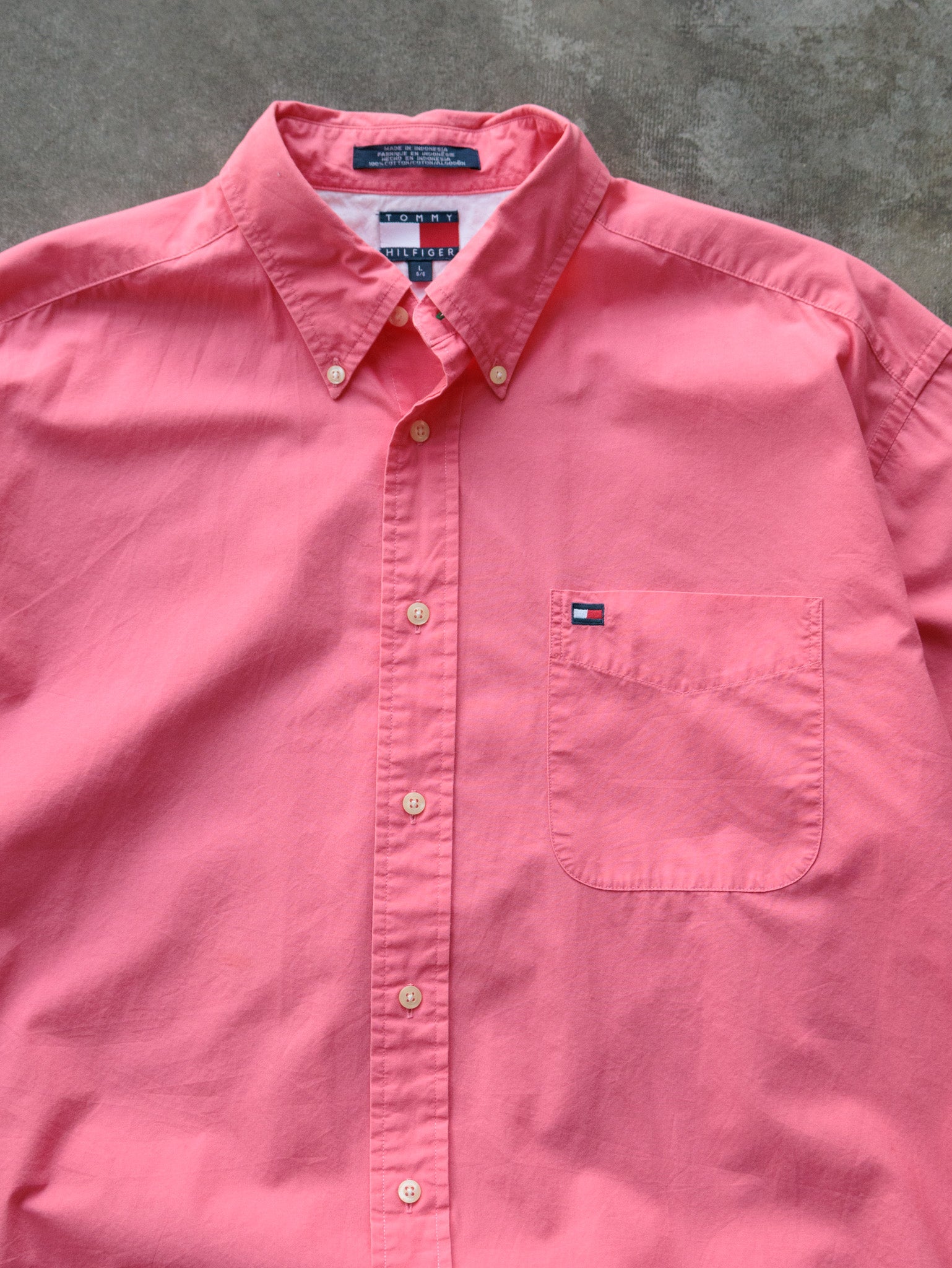 Vintage 00s Pink Tommy Hilfiger Short Sleeve Shirt (L)