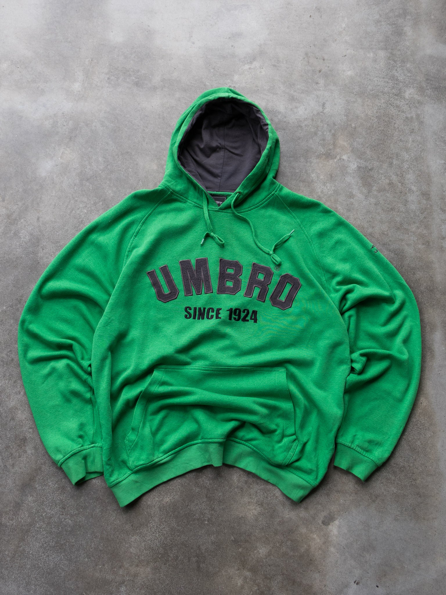 Vintage 00s Green Umbro Hoodie (M)