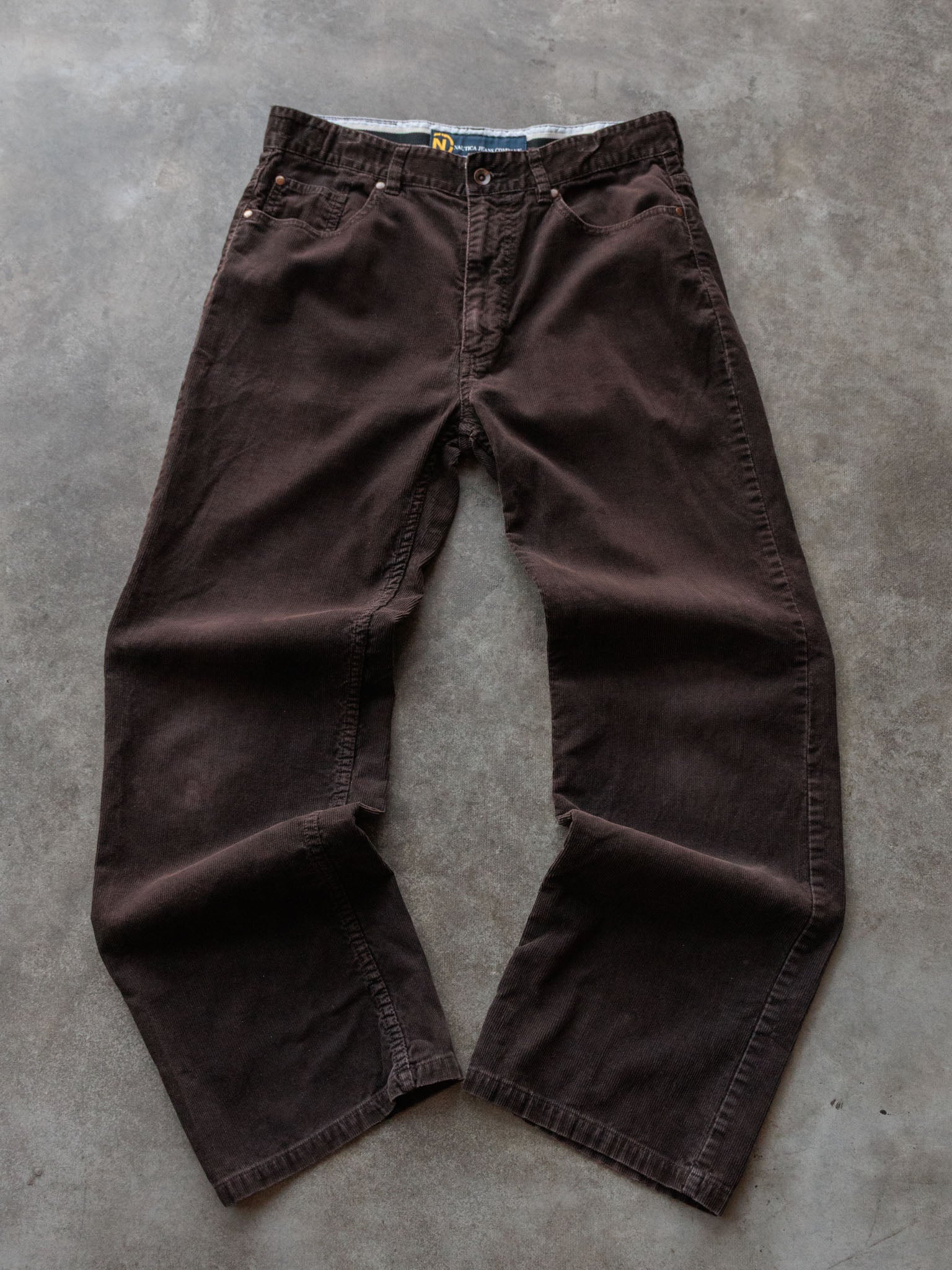 Vintage 00s Brown Nautica Corduroy Pants (W32)