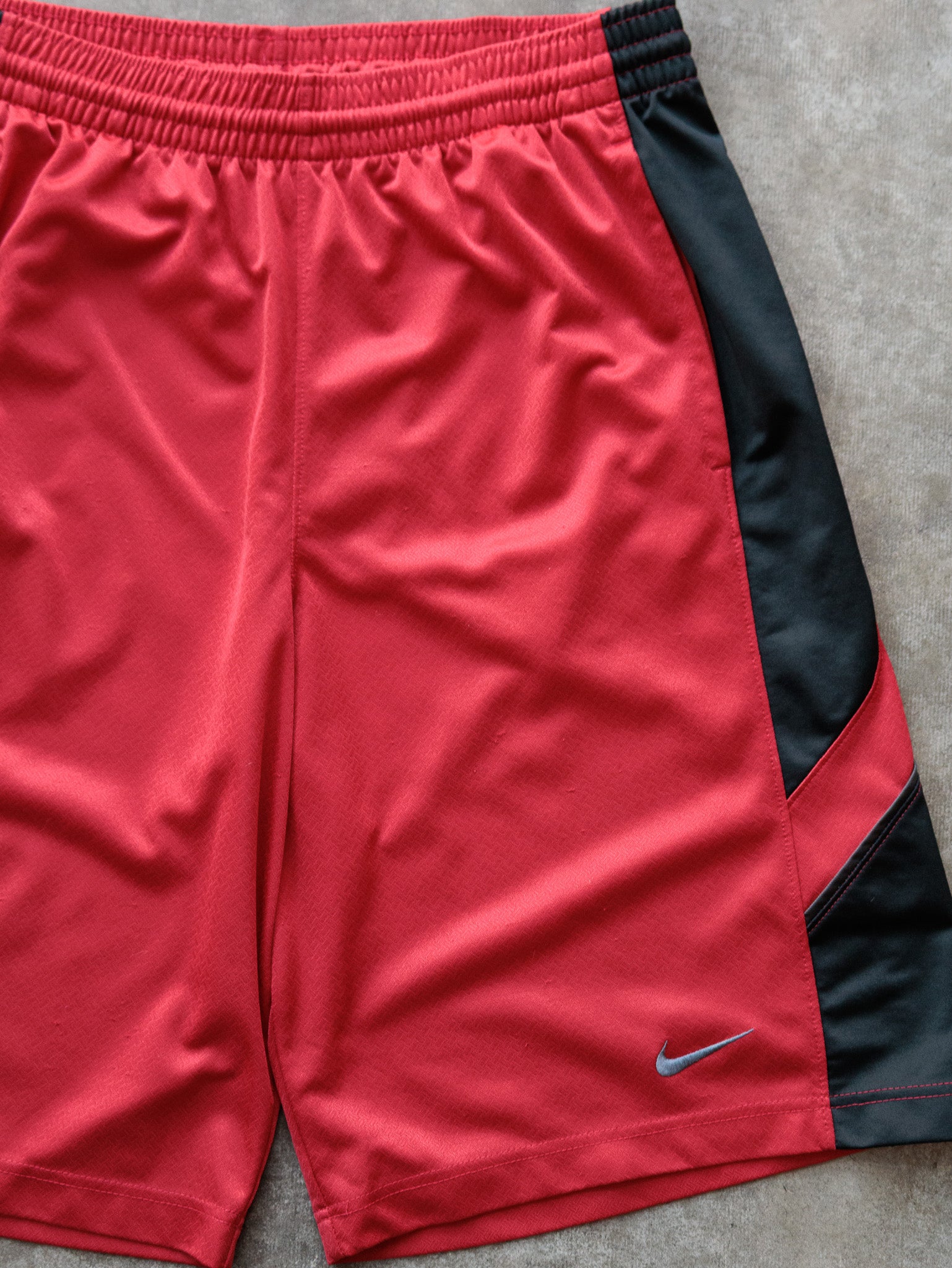 Vintage Red Nike Basketball Shorts (L)