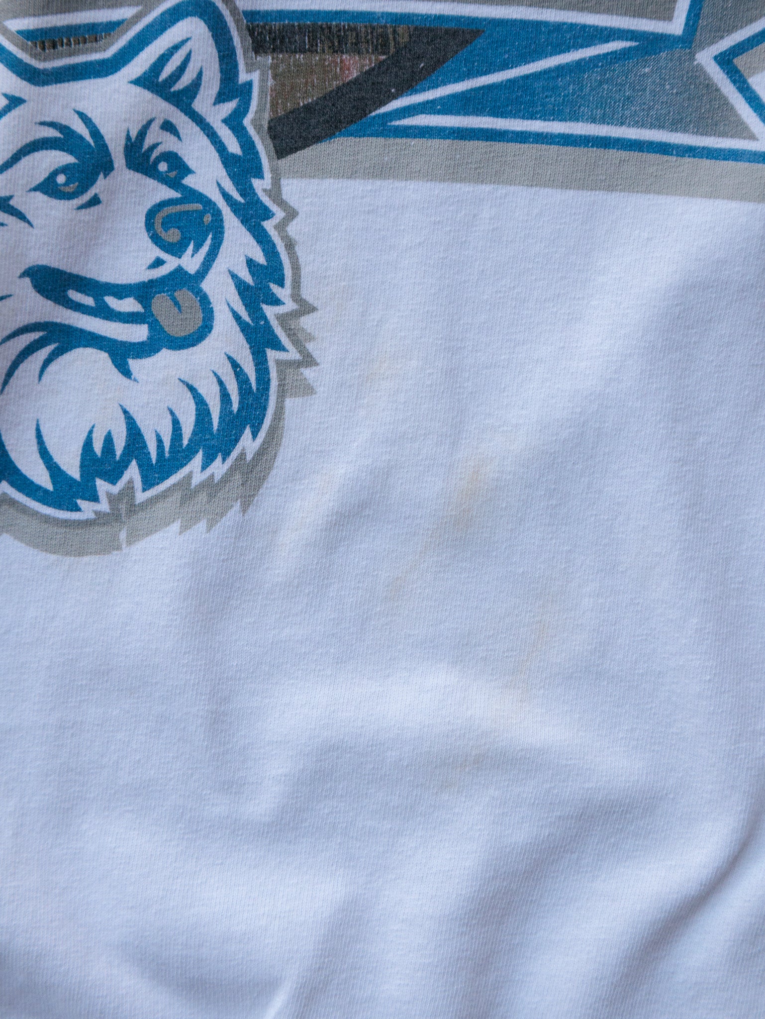 Vintage 90s White UConn Huskies Tee (XL)