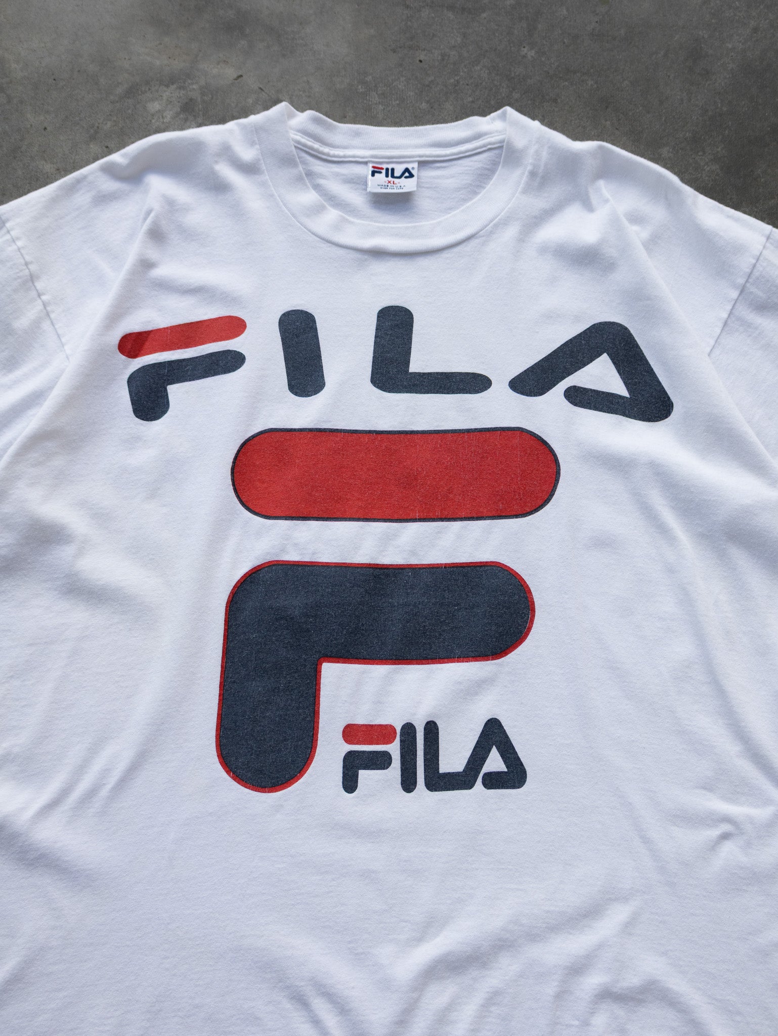 Vintage 90s Fila Logo Tee (XL)