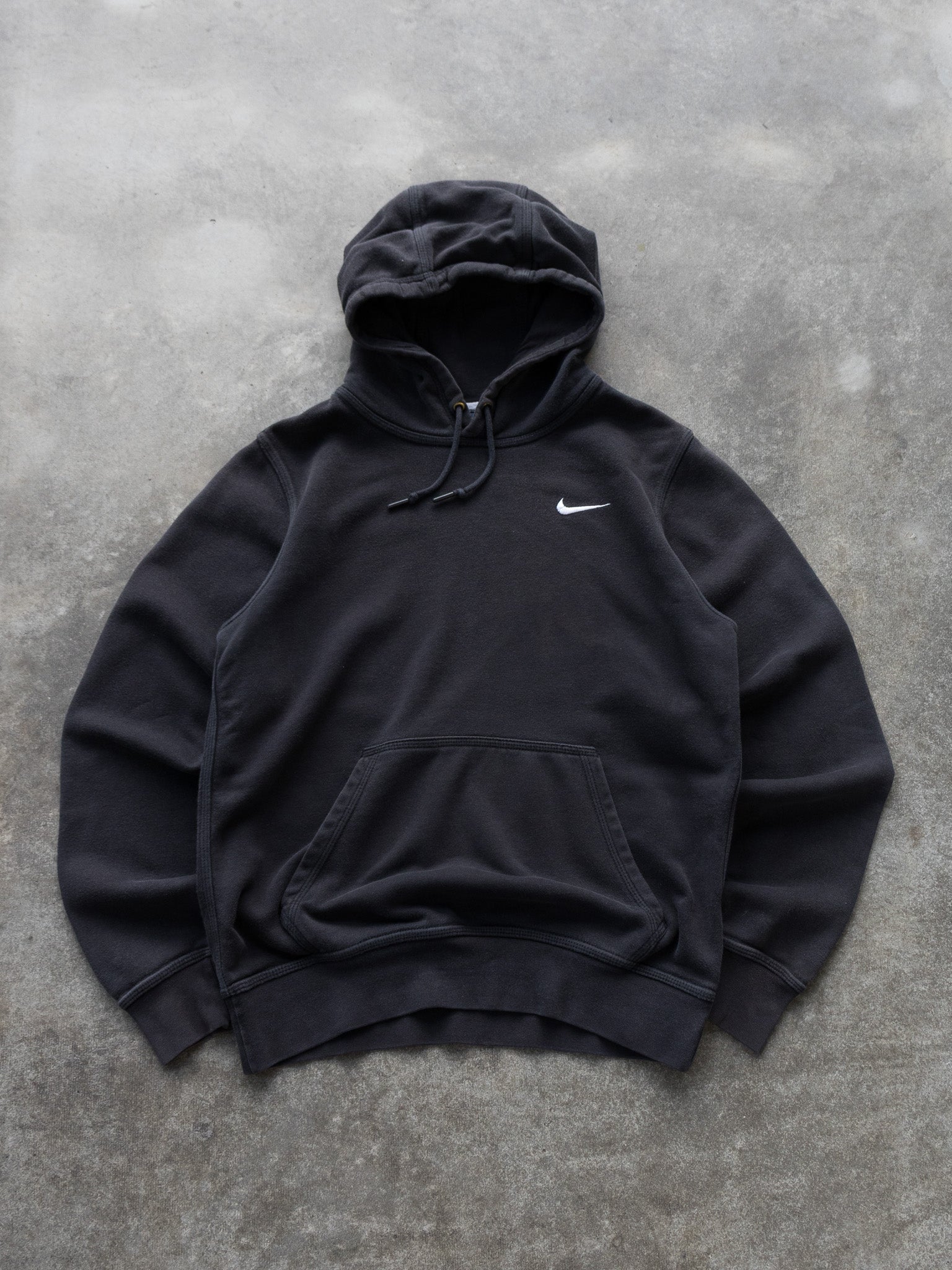 Vintage Black Nike Hoodie (S)