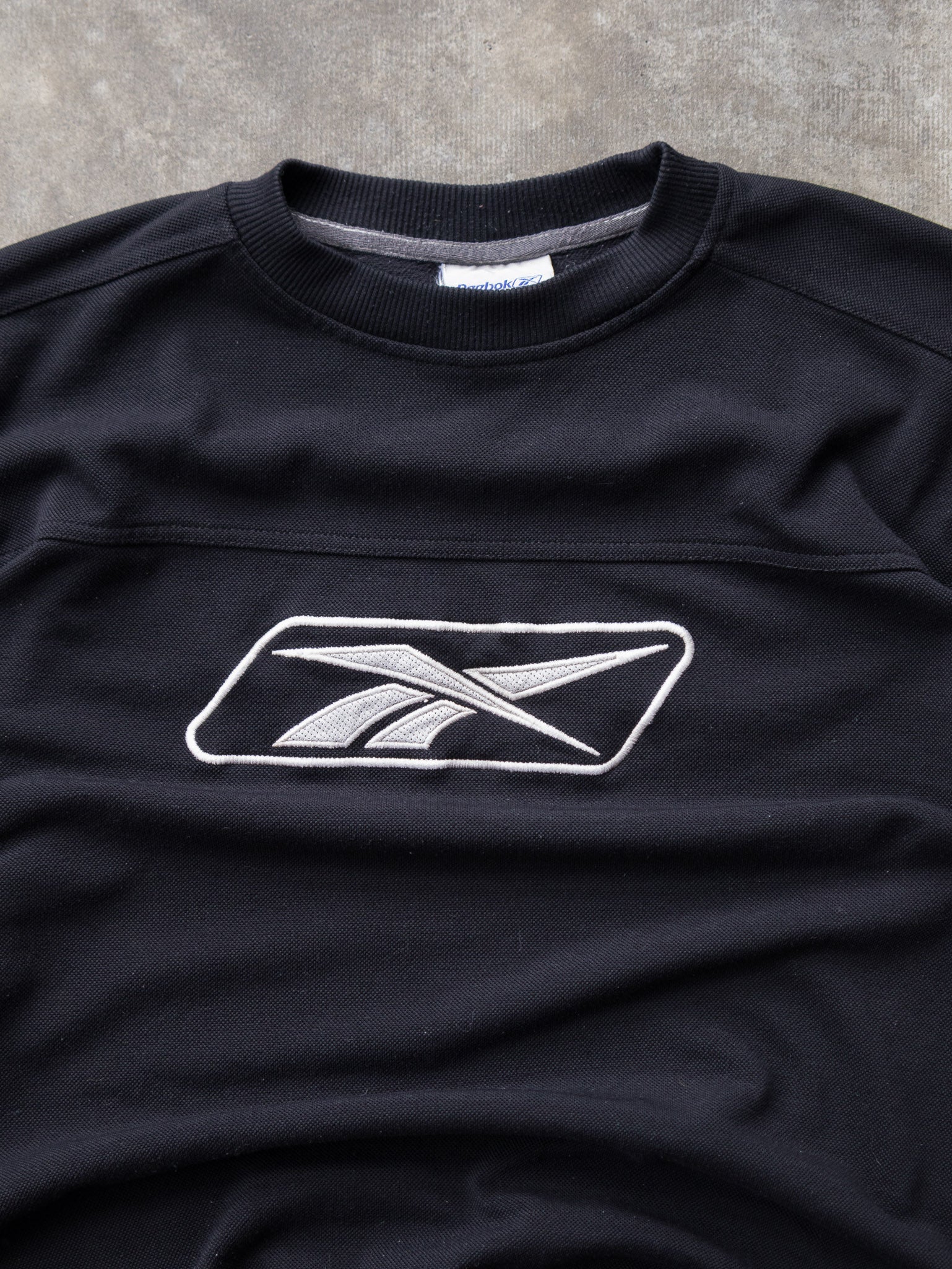 Vintage 00s Black Reebok Sweatshirt (M)