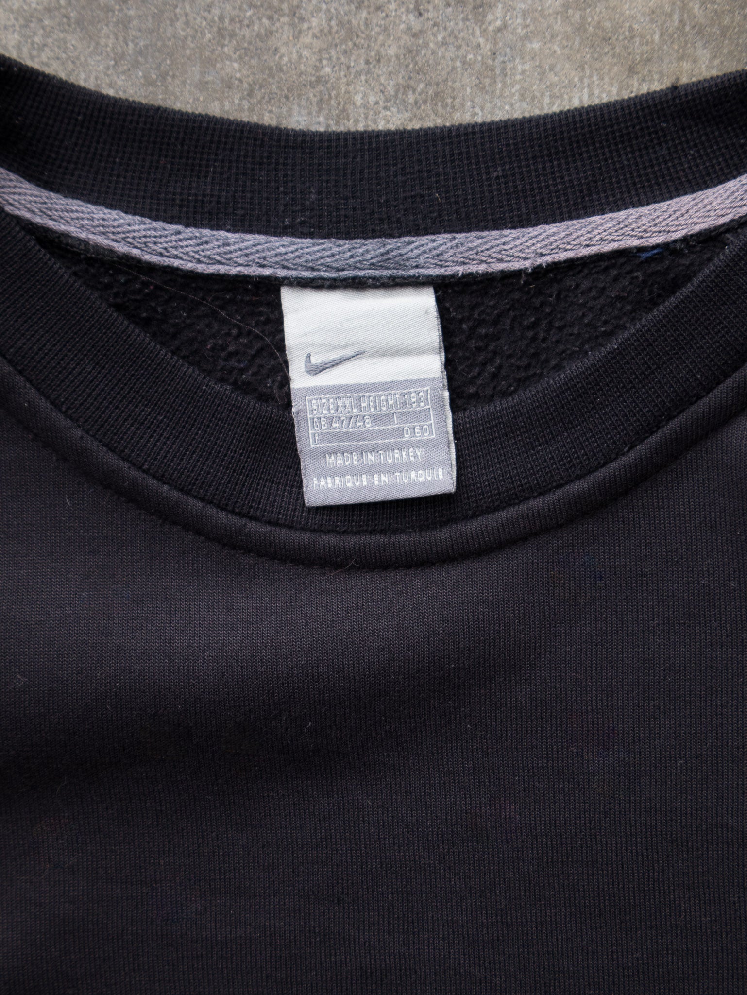 Vintage 00s Black Nike Graphic Sweatshirt (2XL)