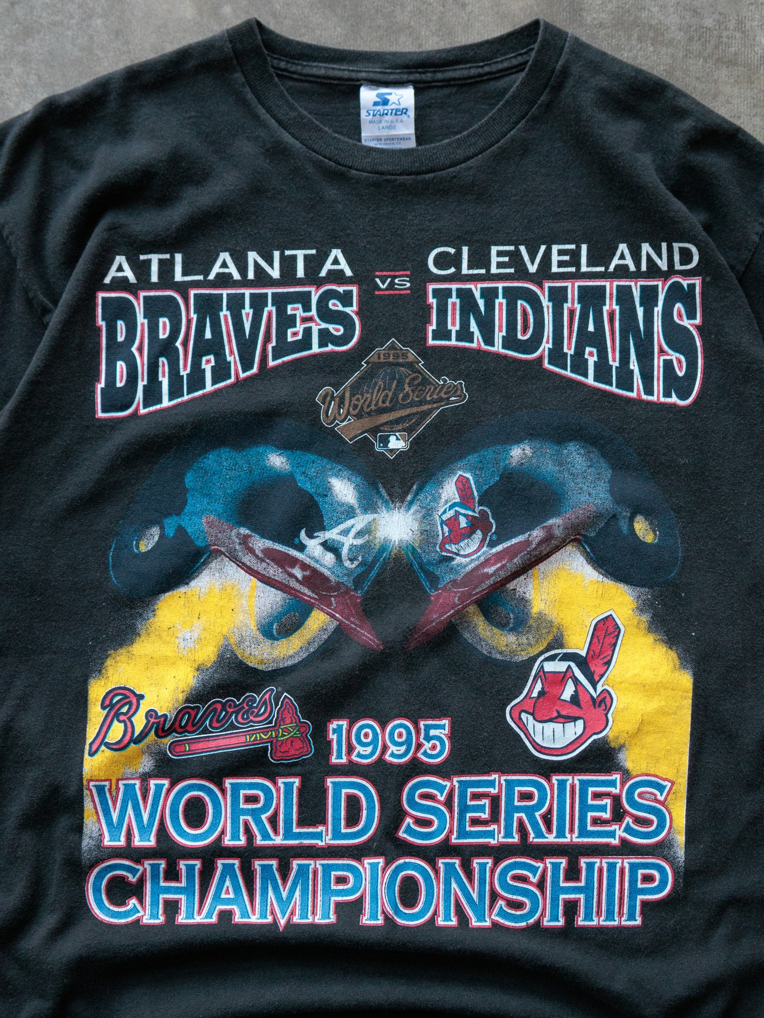 Vintage 1995 Atlanta Braves & Cleveland Indians World Series Tee (L)