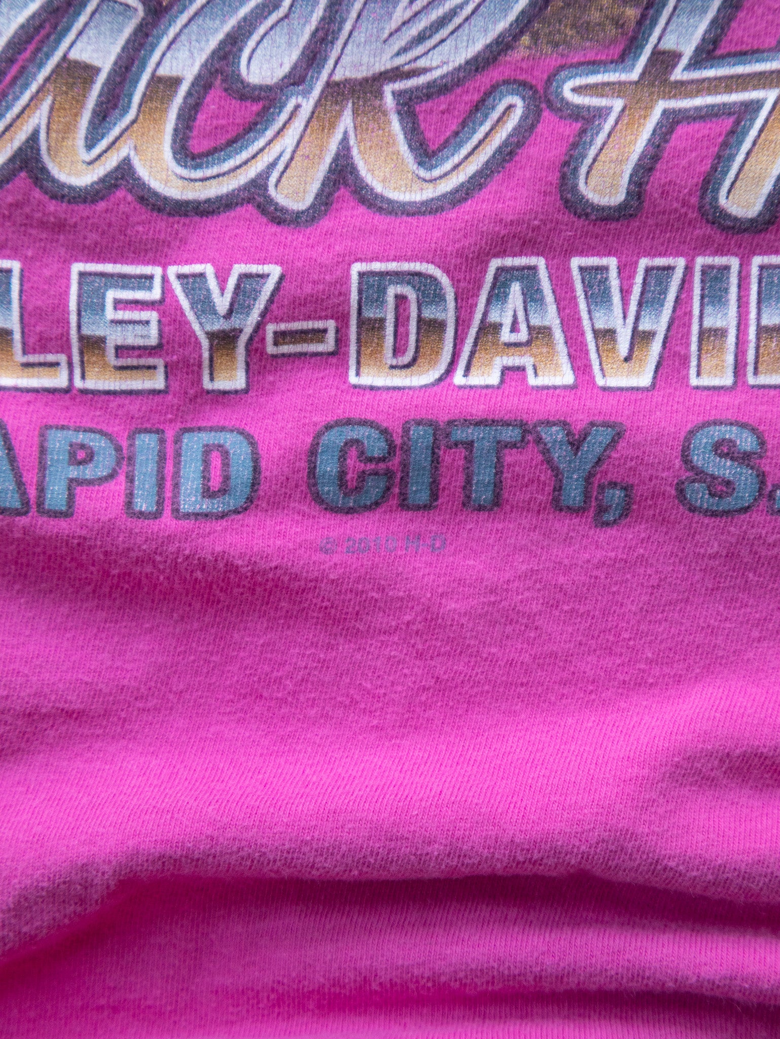Vintage 2010 Pink Harley-Davidson Sturgis South Dakota Tee (M)