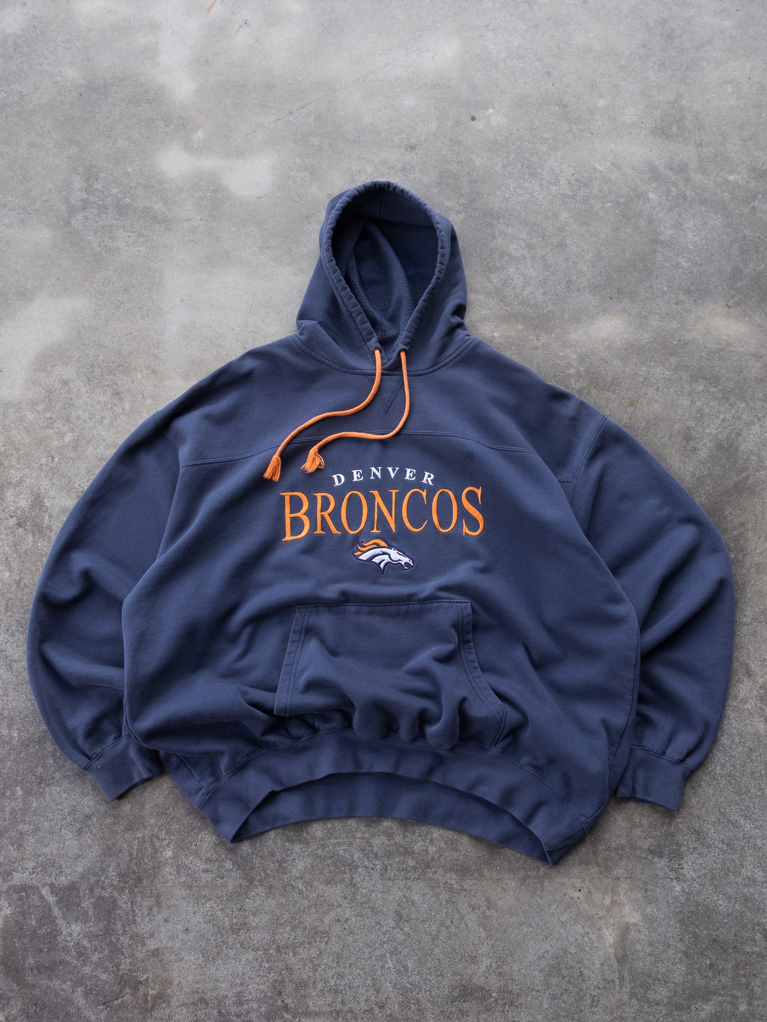 Vintage Navy Denver Broncos Hoodie (XL)
