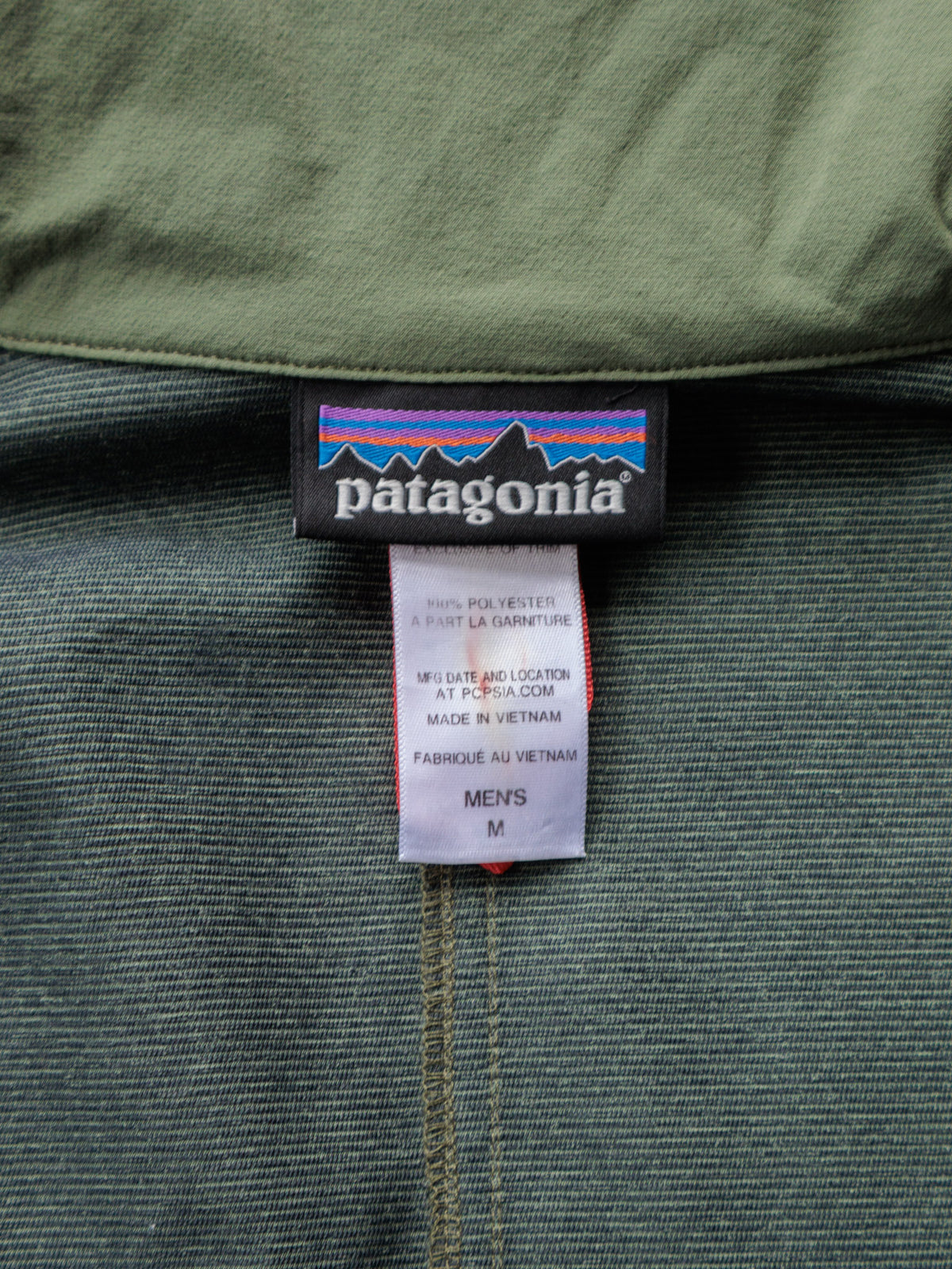 Vintage Green Patagonia Jacket (M)