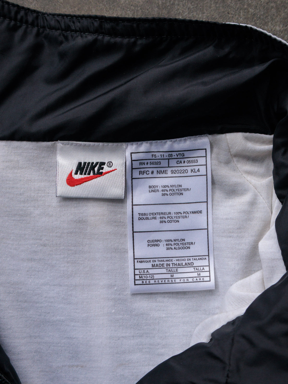 Vintage 00s Black Nike Jacket (Women's M)