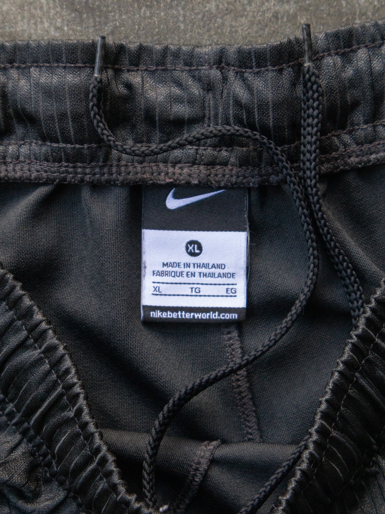 Vintage 00s Black Nike Shorts (XL)