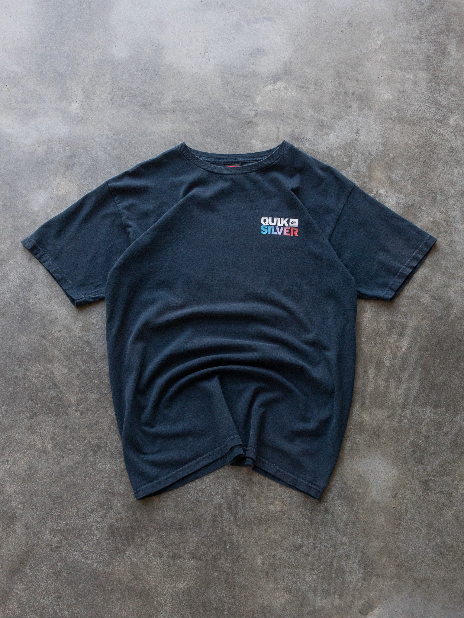 Vintage 00s Navy Quiksilver Spell Out Tee (M)